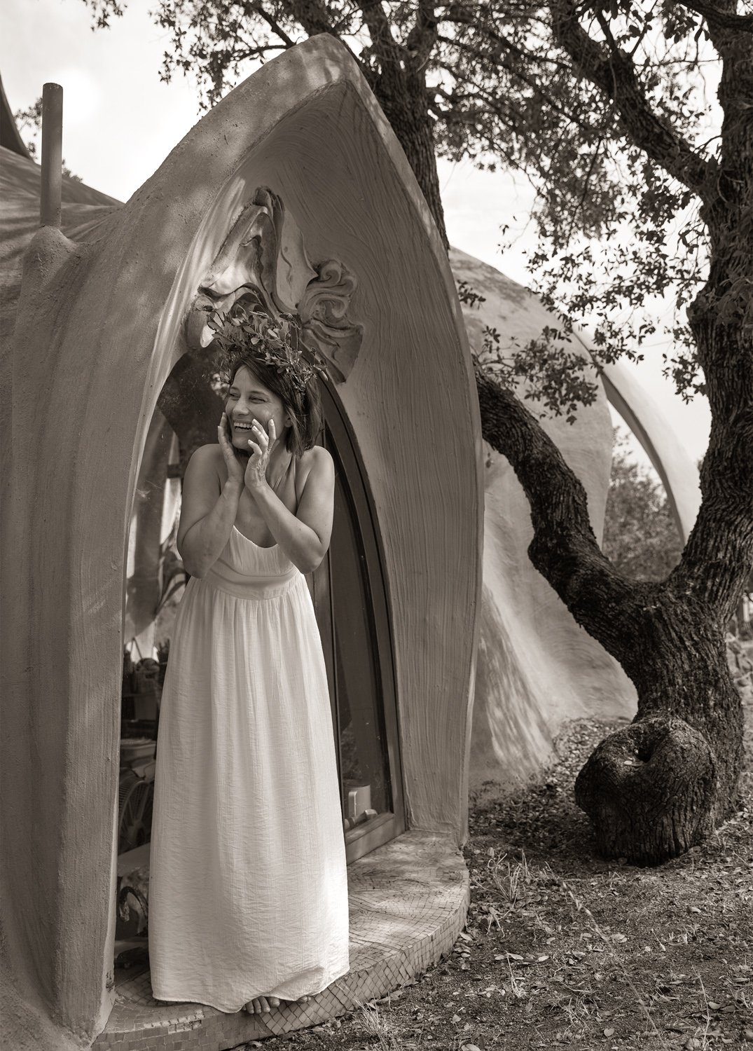 Liminal_JamesHubbell_40106_2BW_crop.jpg