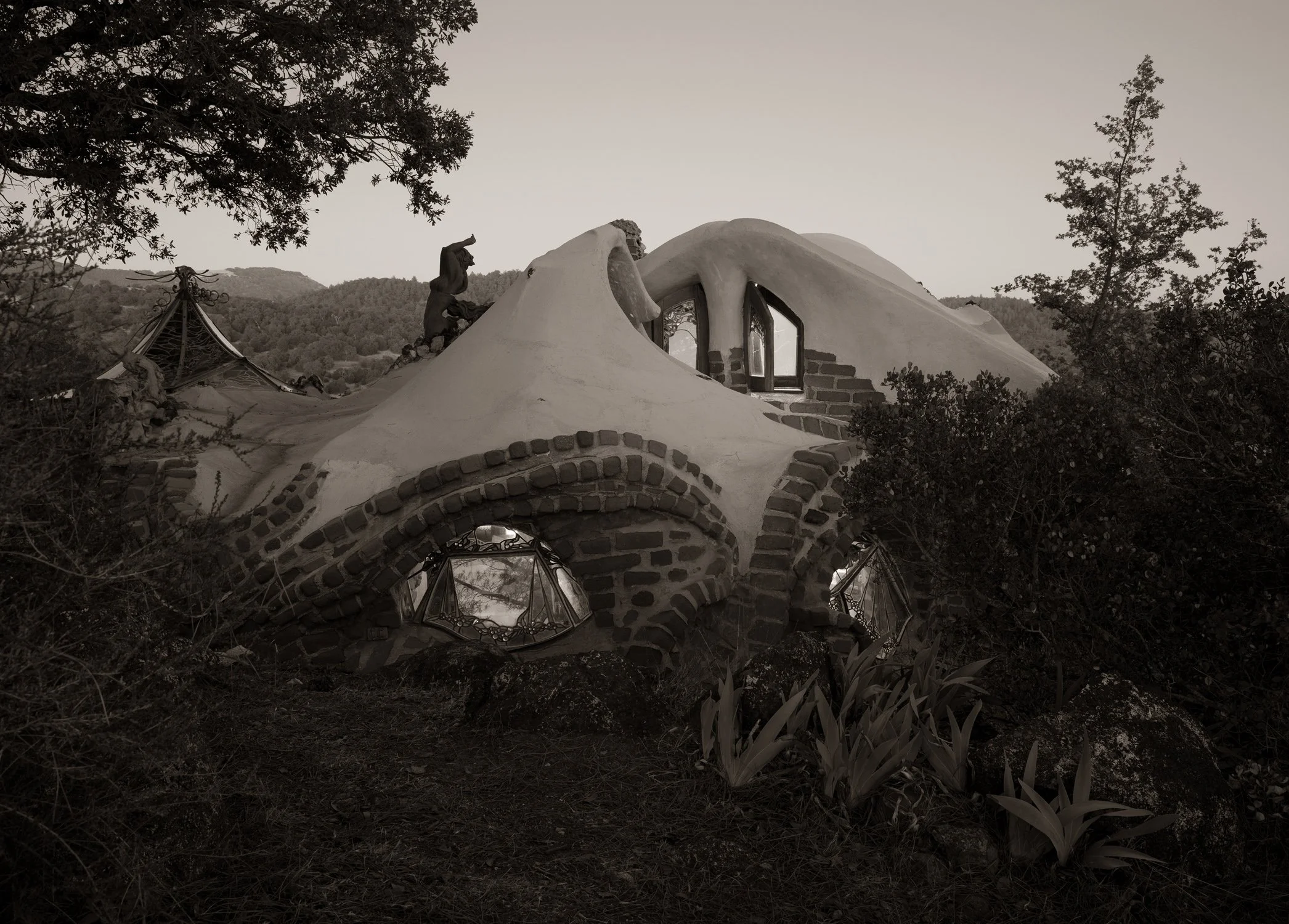 BoysHouse_C6A0129BWcrop.jpg