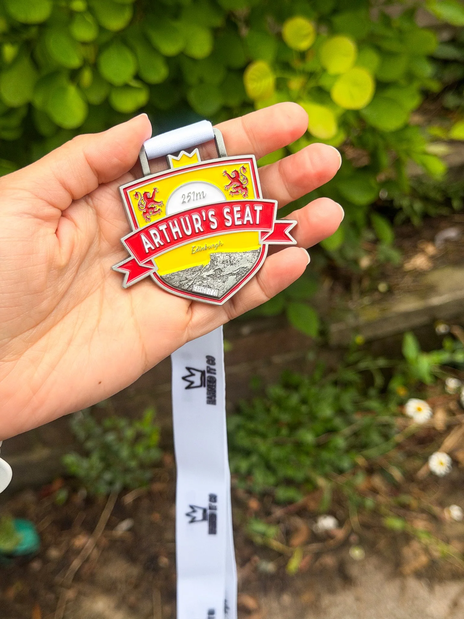 arthurs seat medal 1.jpg