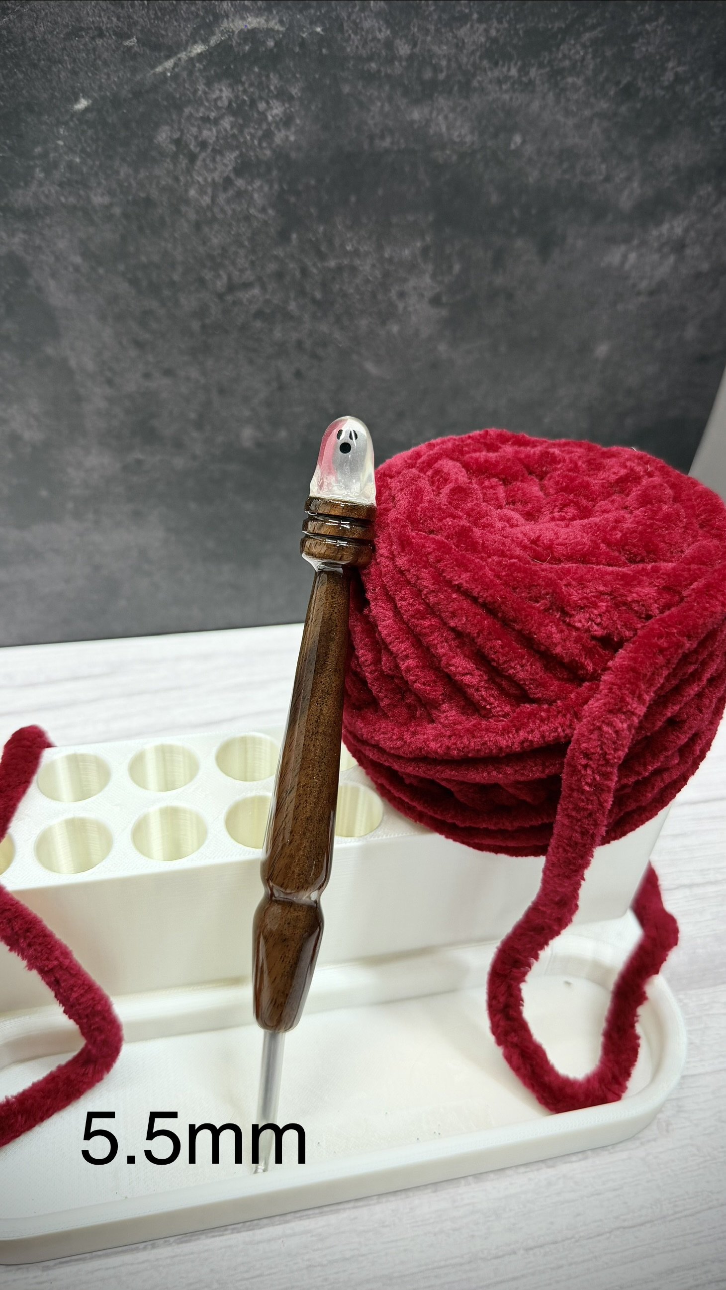 glow in the dark ghost wood handle halloween clover crochet hook.jpeg