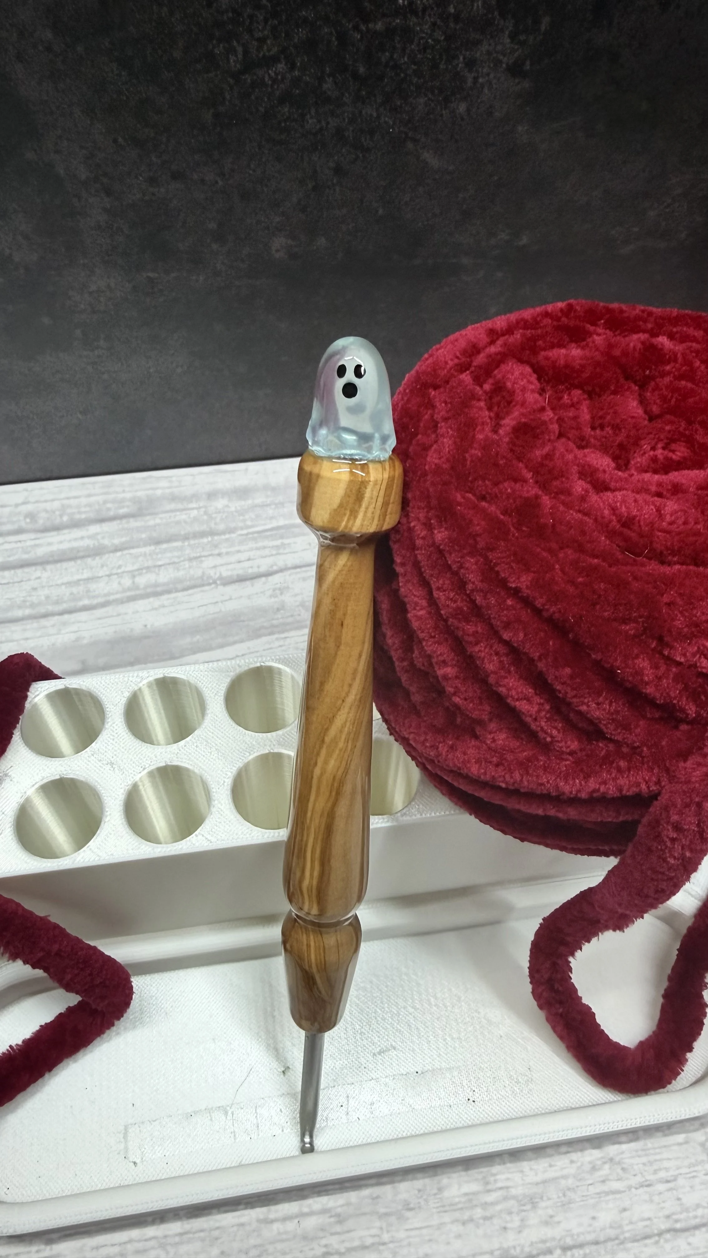 glow in the dark ghost wood handle halloween clover crochet hook.jpeg