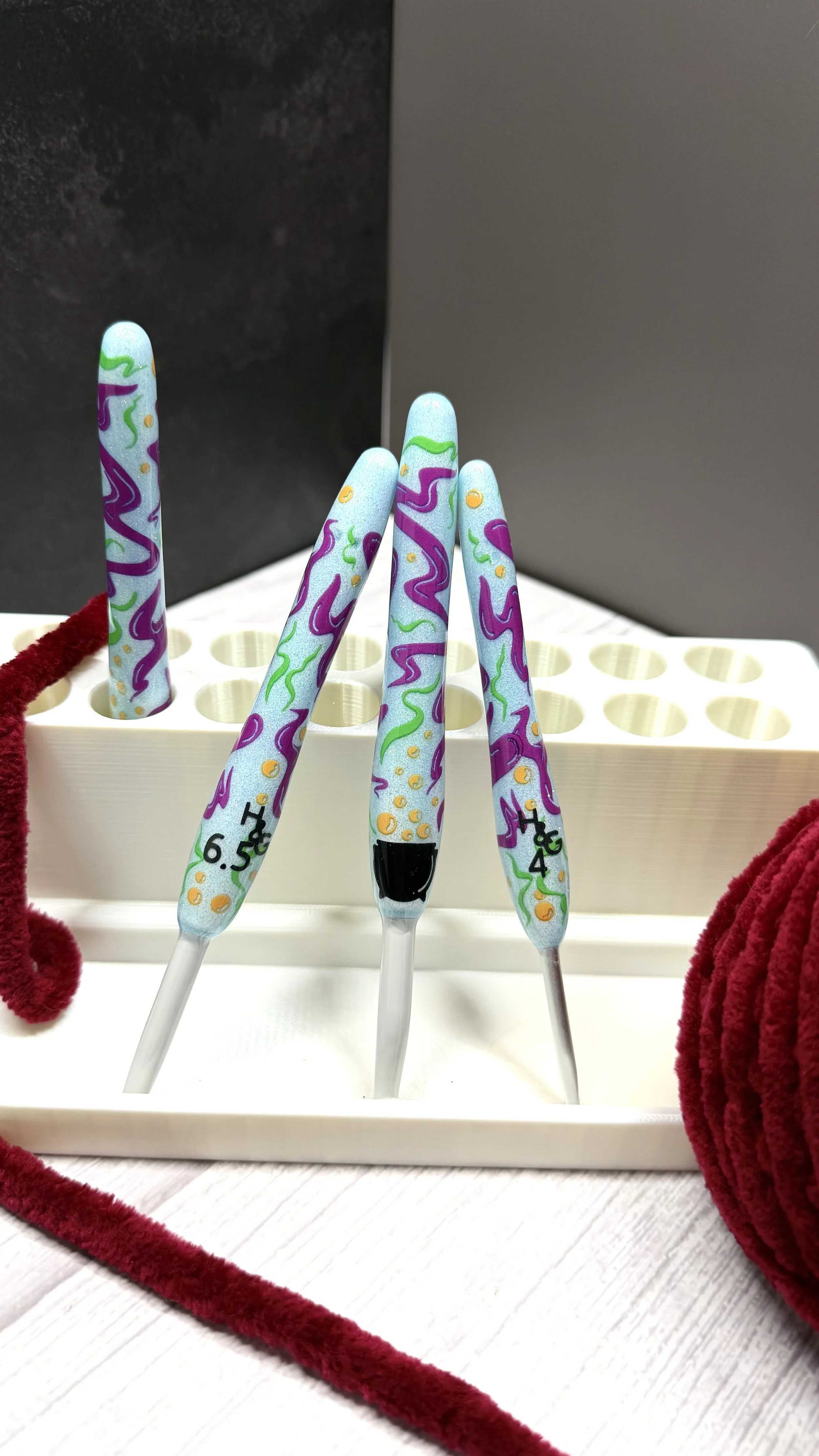 witch cauldron halloween clover crochet hook.jpeg