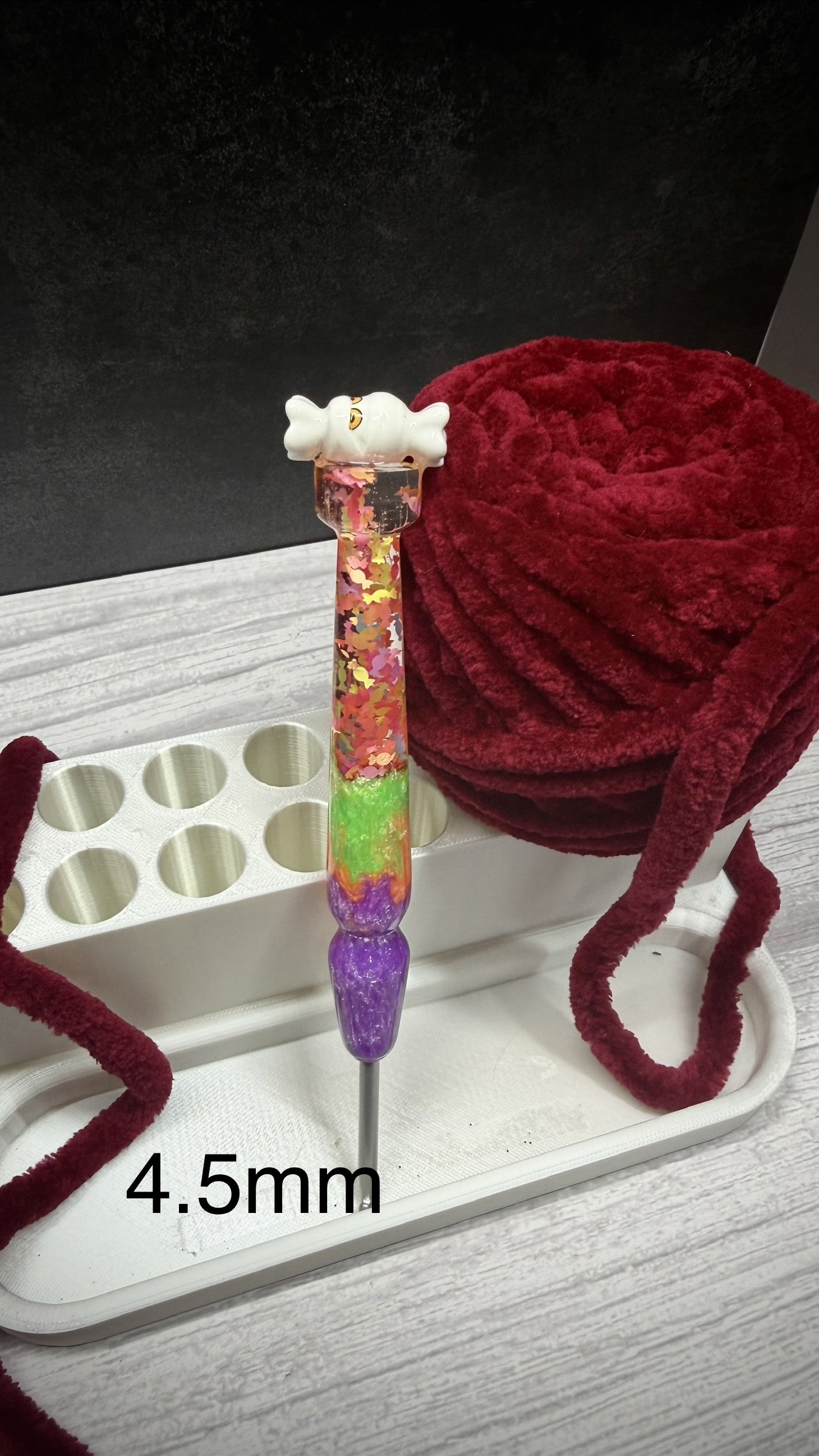 mummy candy wood handle halloween clover crochet hook.jpeg