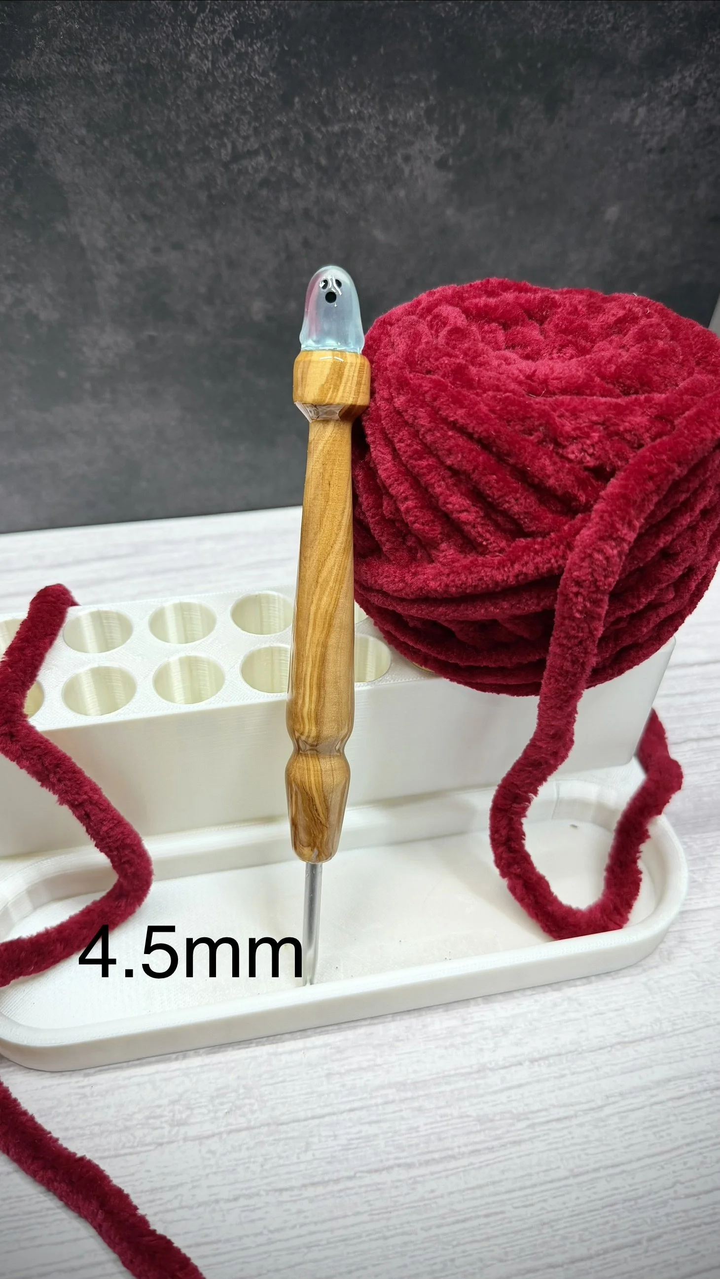 glow in the dark wood handle halloween clover crochet hook.jpeg