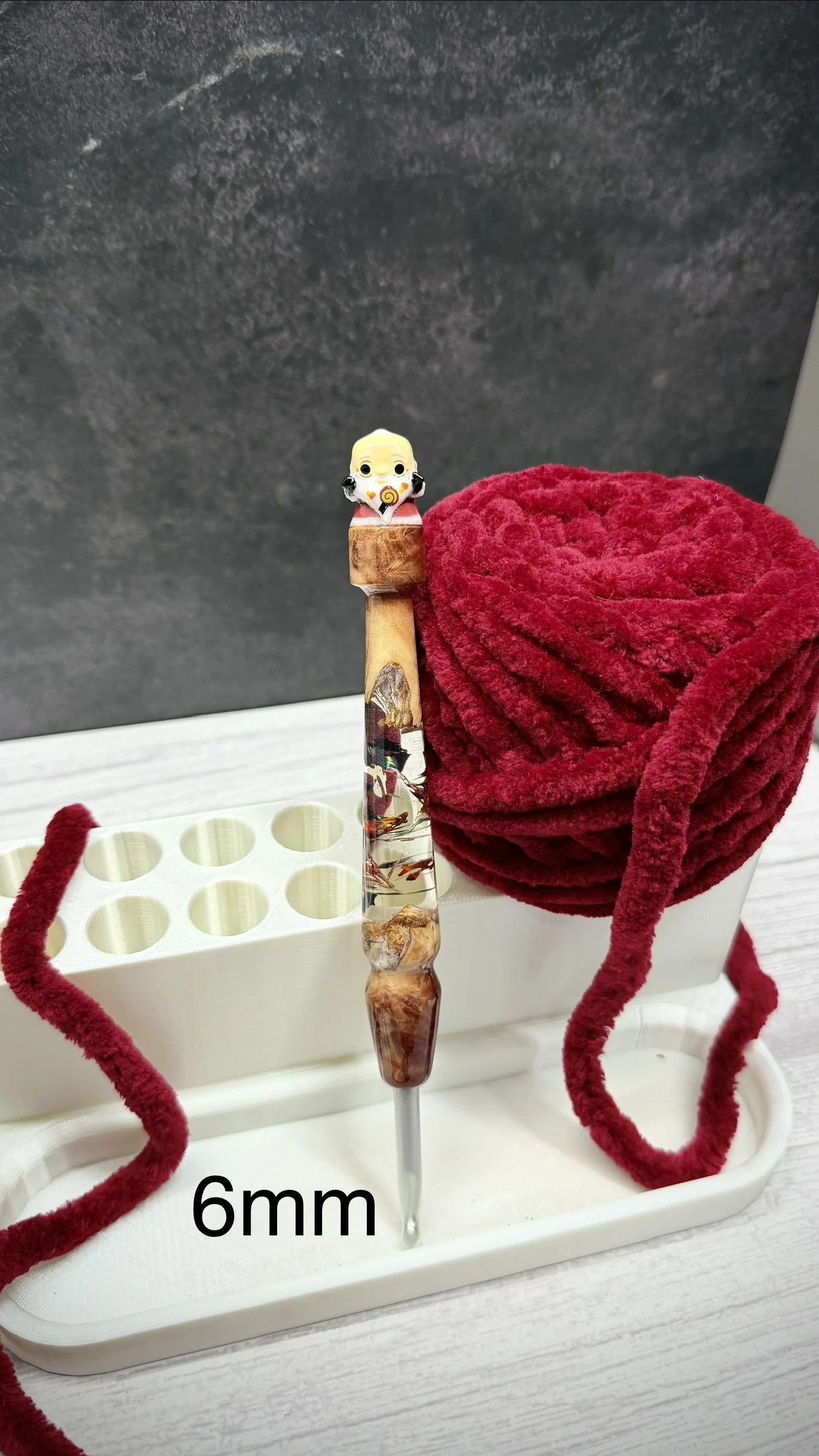 santa mayor nbc wood handle halloween clover crochet hook.jpeg