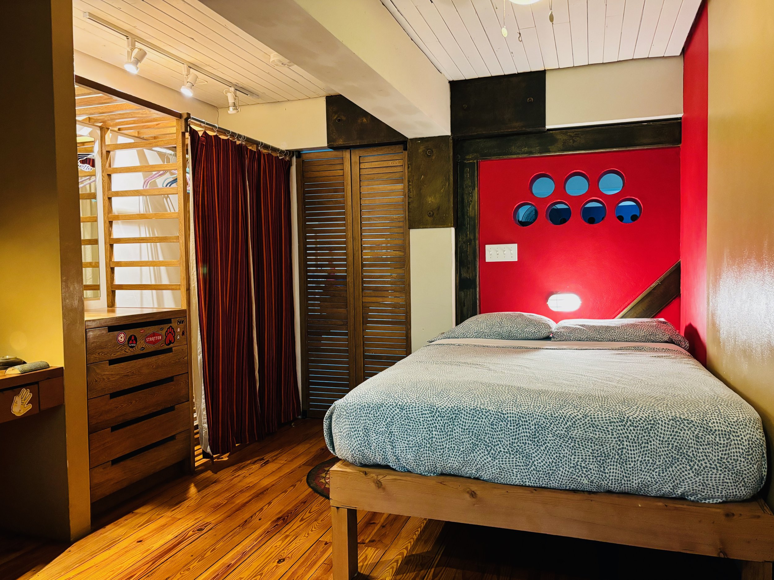 BirdHouse Sam's Room Double 2024.jpeg