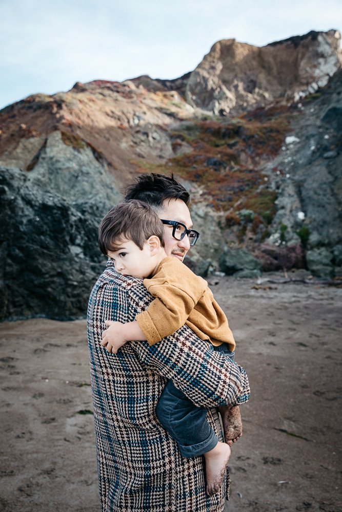 family photography session for family of four at Rodeo Beach, Ma