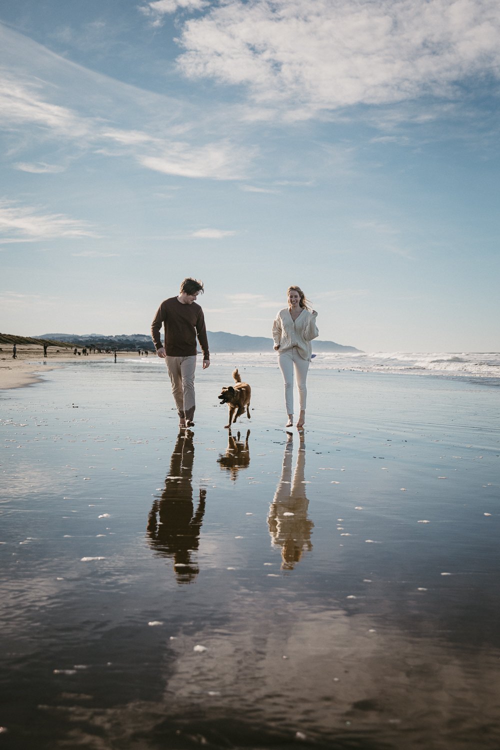 lifestyle engagement session at Ocean Beach in San Francisco by 