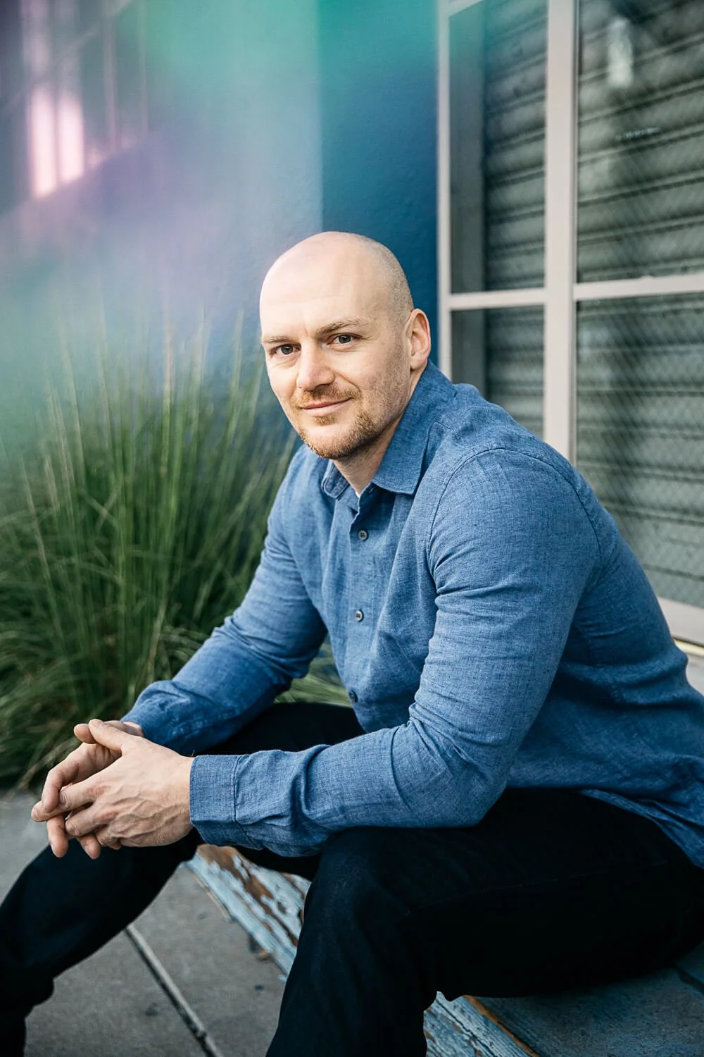 Online dating photo session in San Francisco for Marek