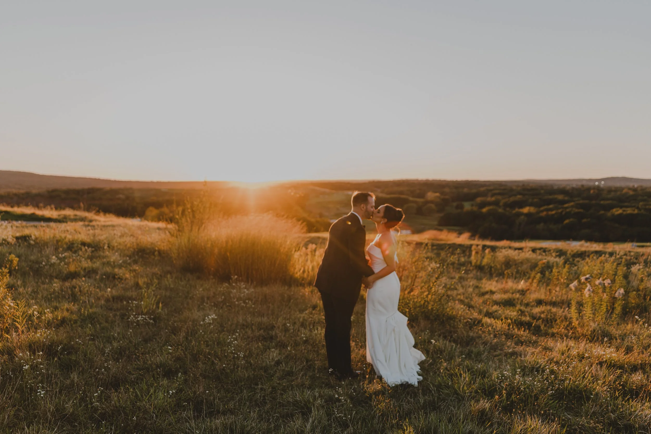 Sunset Photo Ideas for Your Wedding Day
