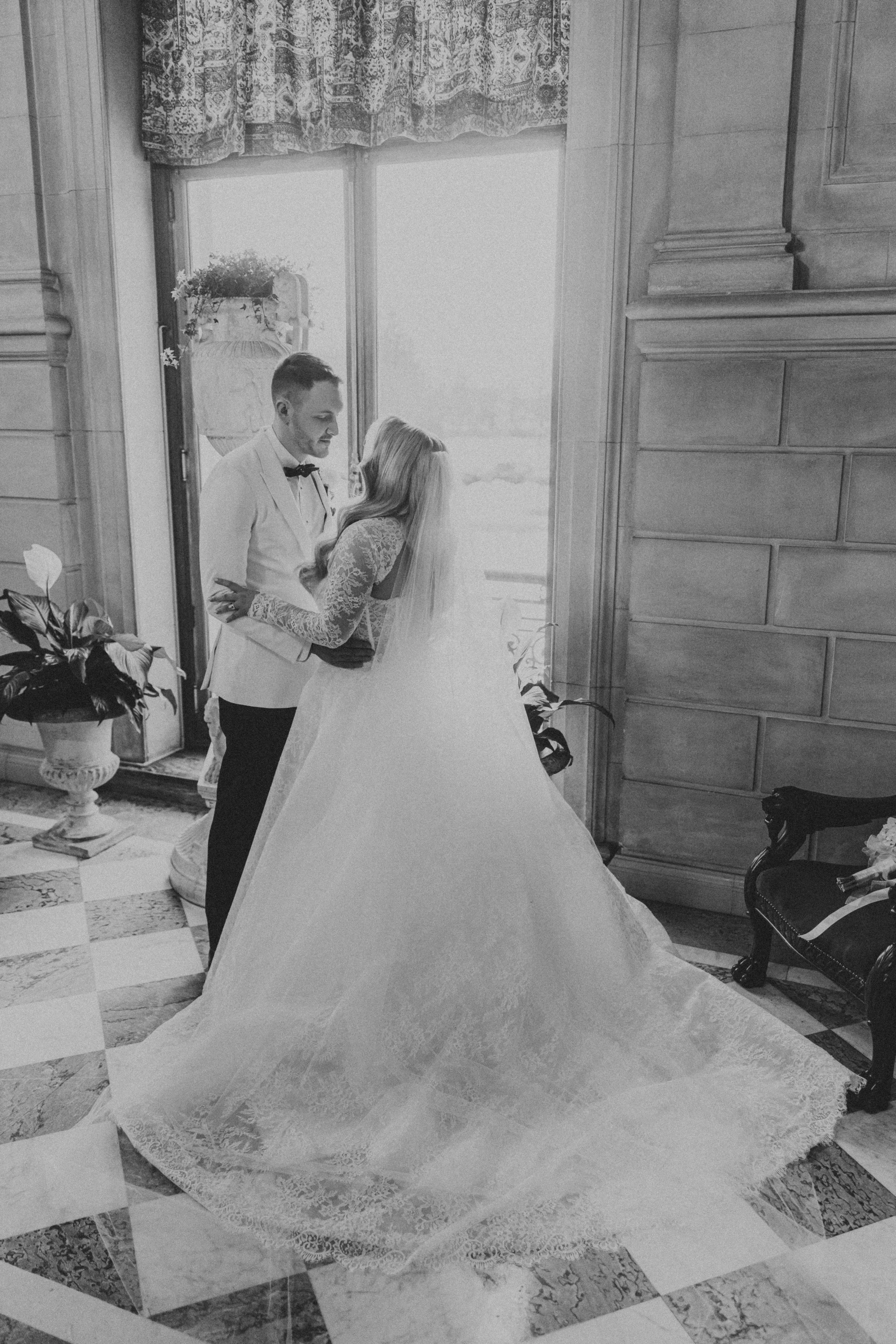 Candid Memories Studio, New England Wedding Photographer