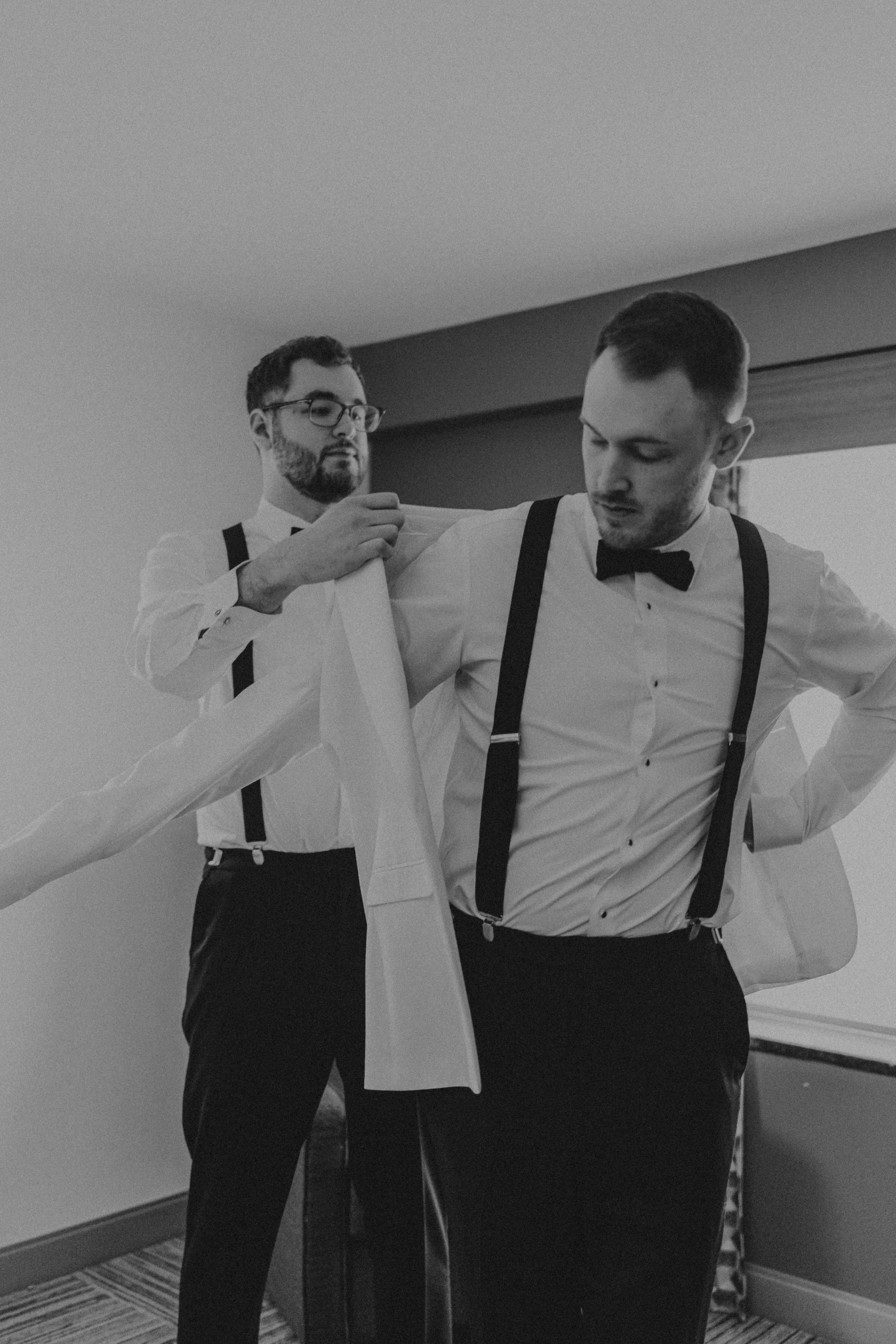 Candid Memories Studio, New England Wedding Photographer