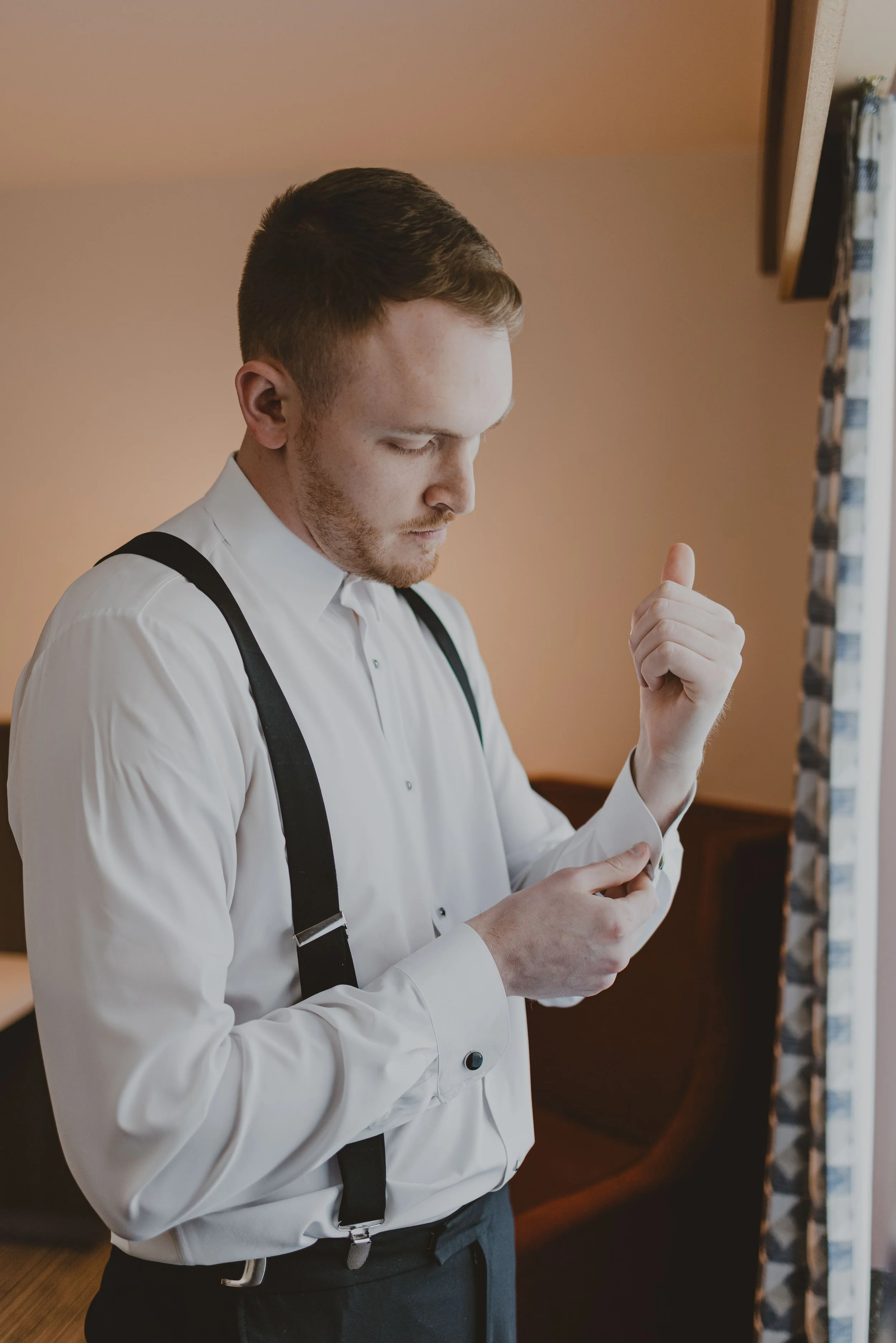 Candid Memories Studio, New England Wedding Photographer