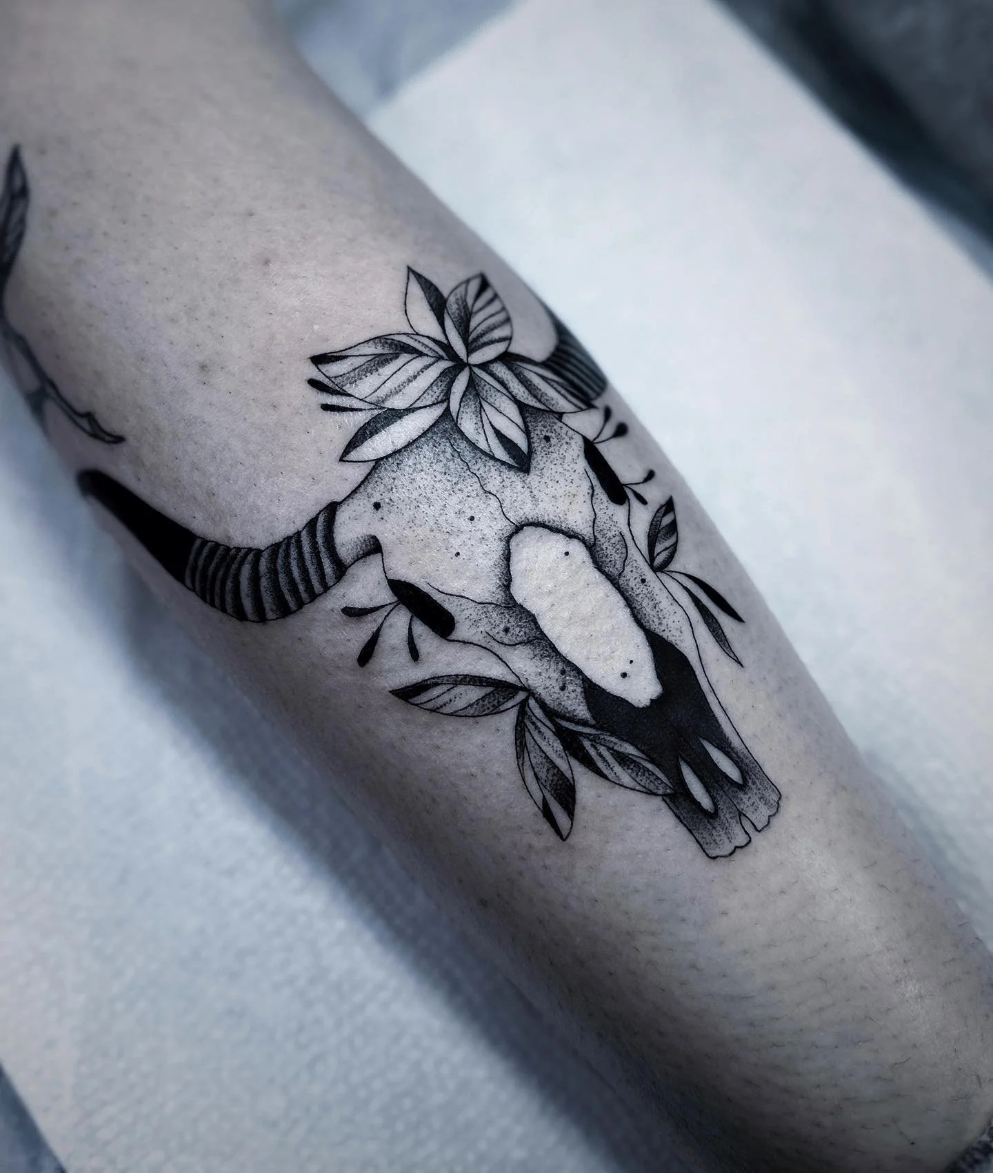 vivloretattoo_1705116582_3279078019527541074_9412898871_1.jpg