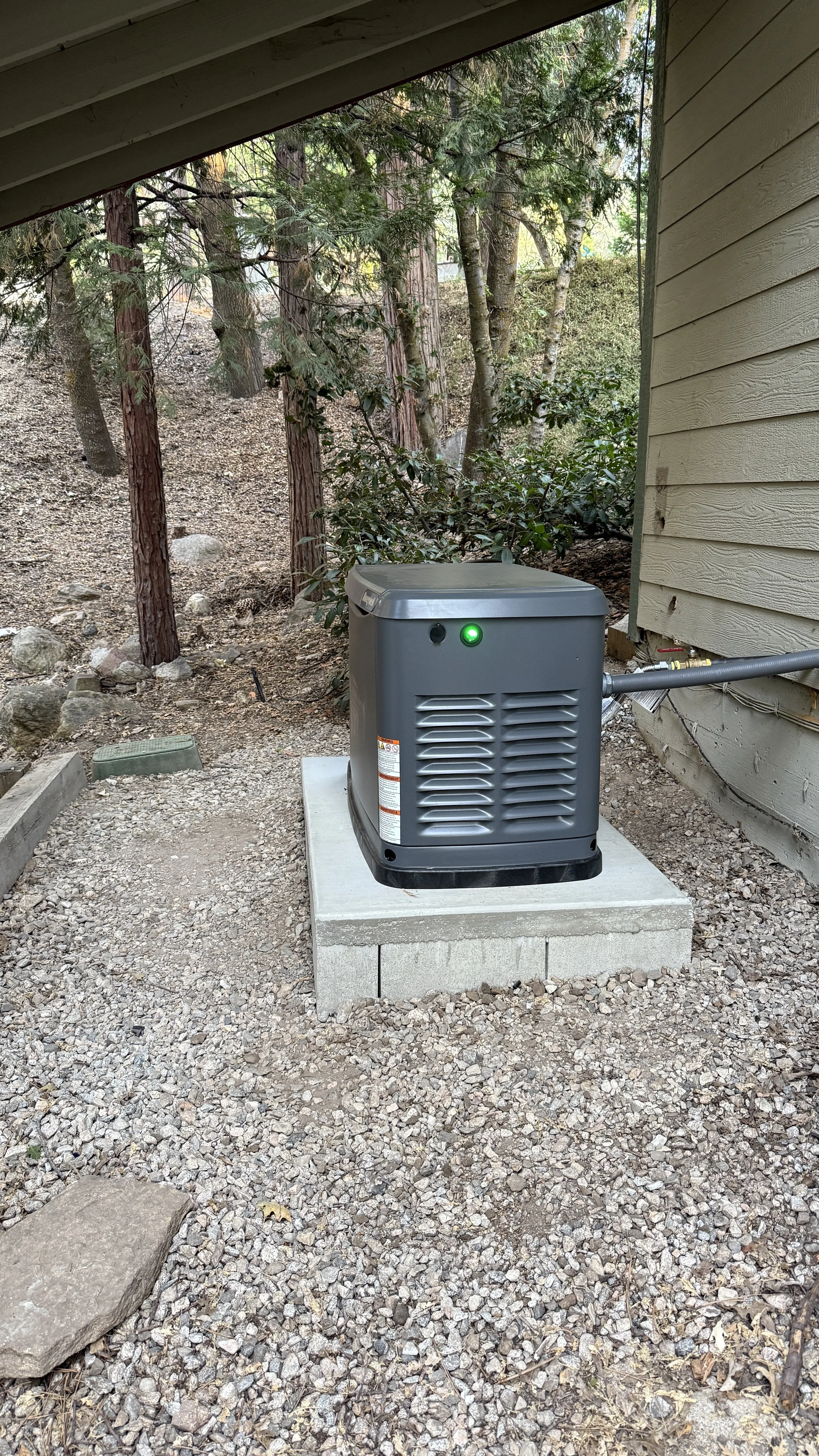 22kW Honeywell Generac with a 200a 20 space 40 circuit automatic transfer switch