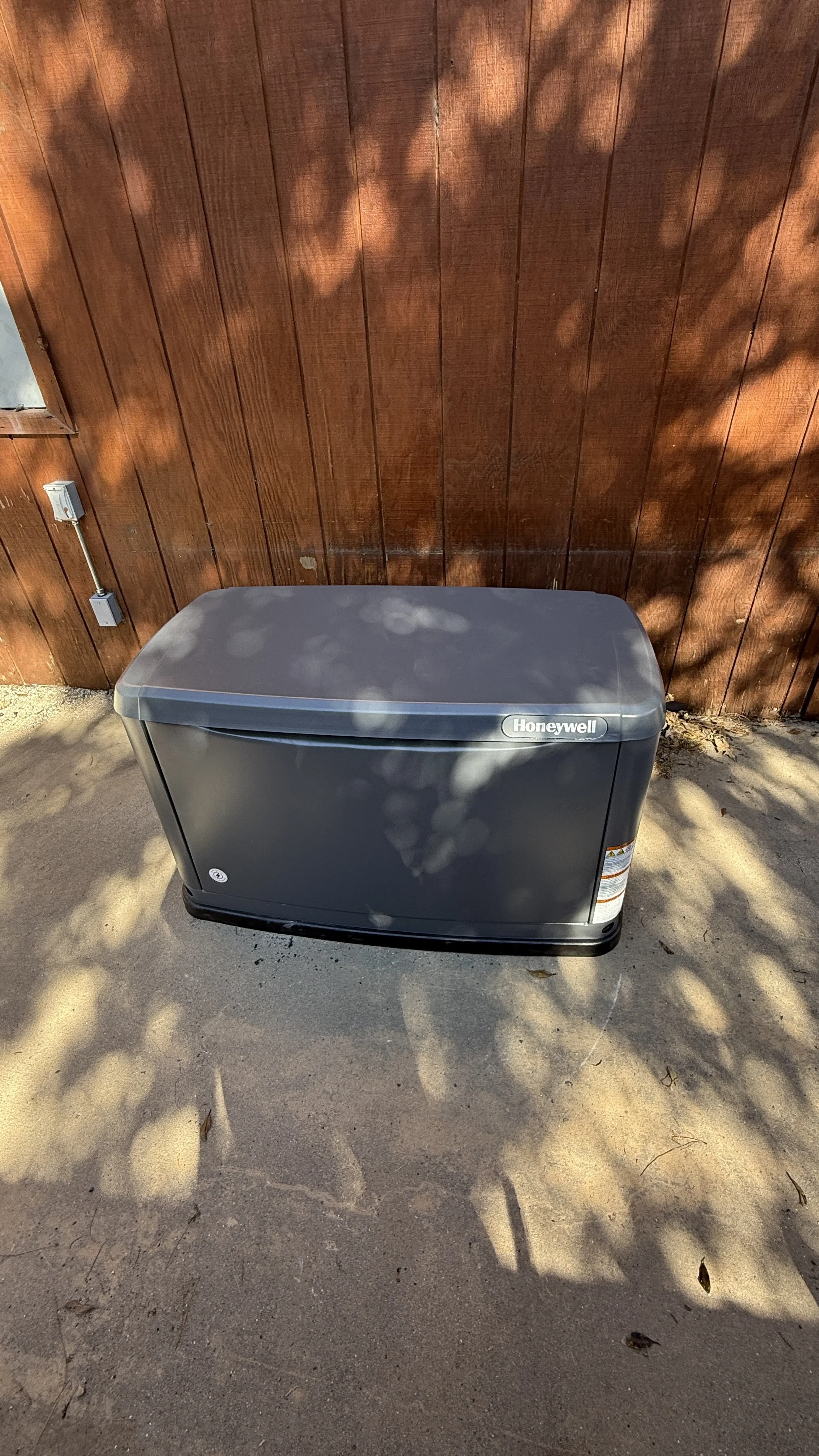 18kW Honeywell Generac with a 200a automatic transfer switch