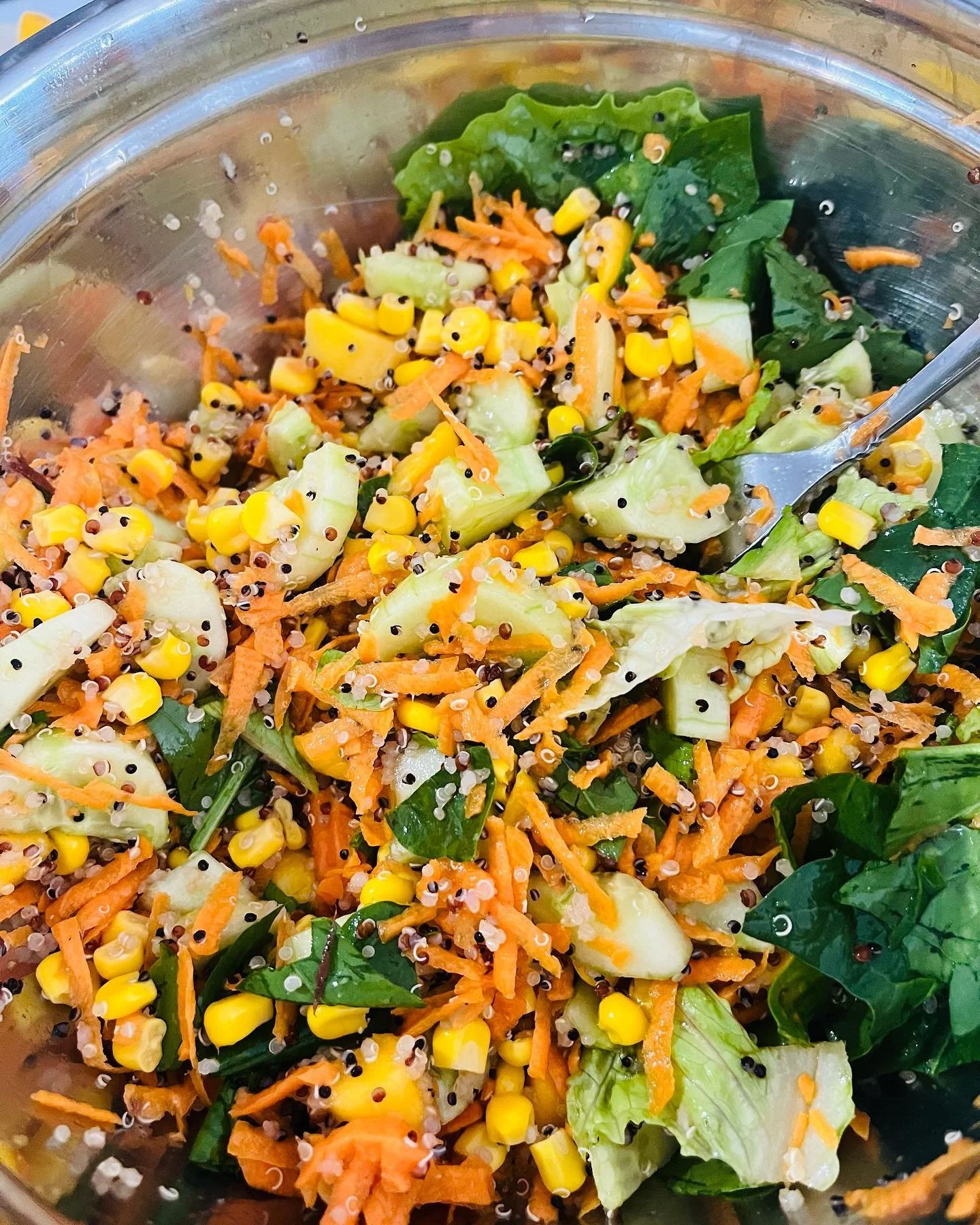 Had this Fresh and flavorful quinoa salad for dinner, perfect for a quick and healthy meal 🥗😋 
Packed with protein, fiber, and nutritious veggies, this salad is a must-try.
Ingredients:
- 1 cup quinoa, rinsed
- 2 cups water
- 1 mango, diced
- 2 c