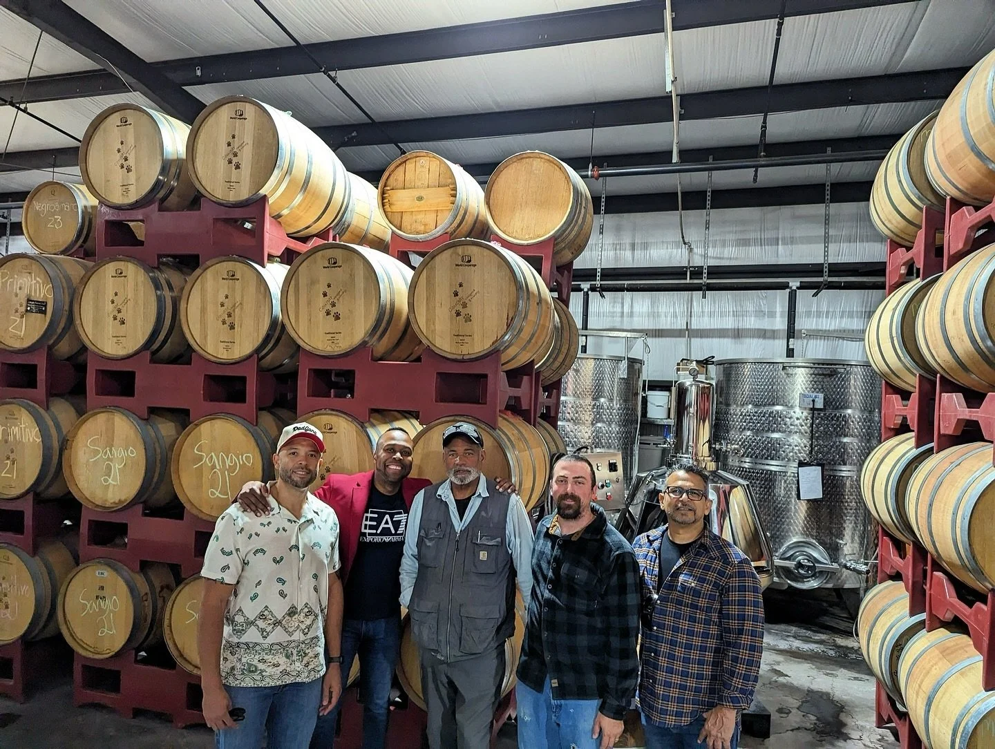 It&rsquo;s almost Father&rsquo;s Day! If you&rsquo;re still thinking of what to get for the dads, daddies, or zaddies in your life, a ticket to an UnCommon Experience might be just right. Brews, bros, and a cigar send off for the win! 🍻👨🏽