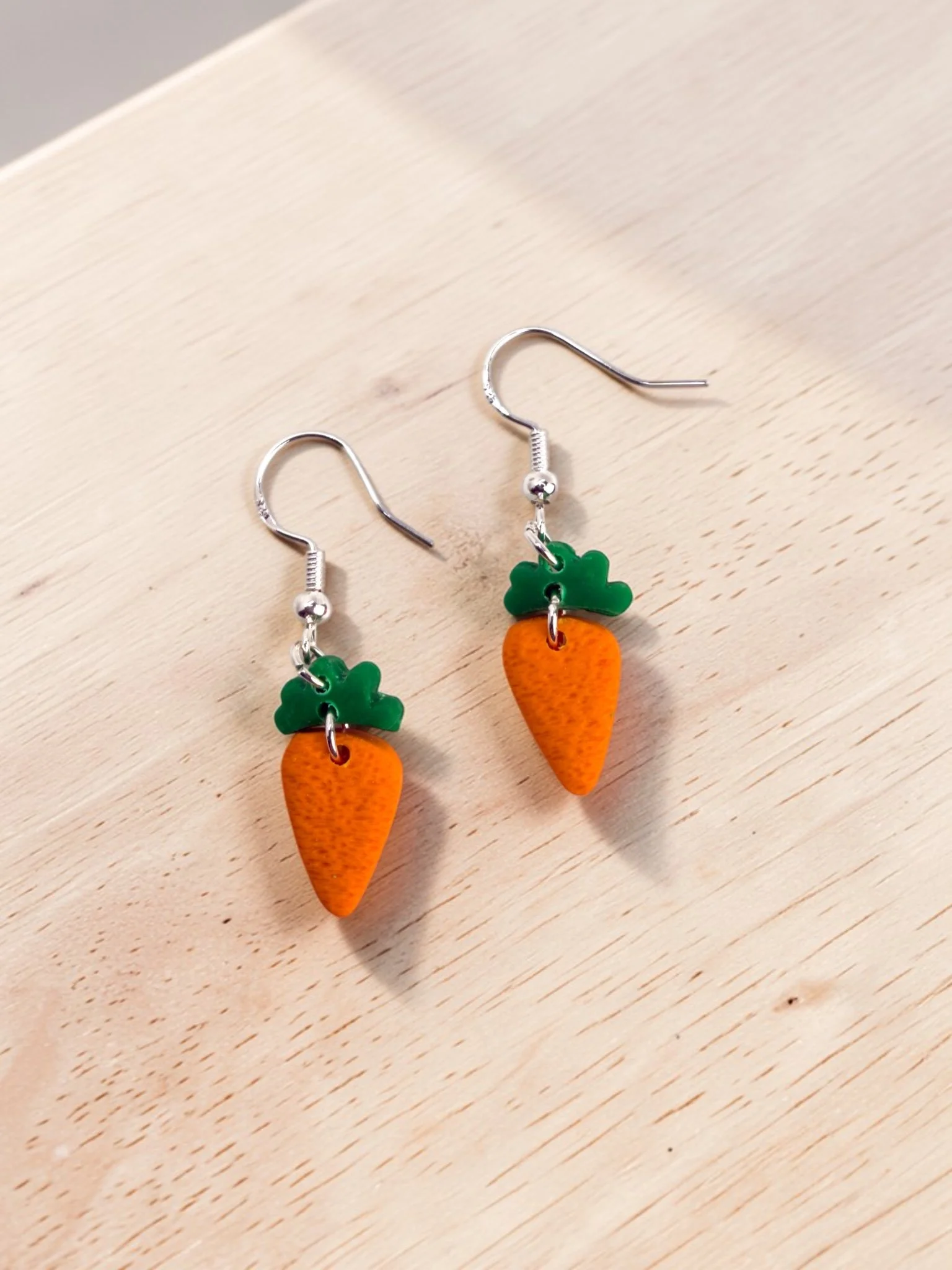 Articulated Carrot Dangles