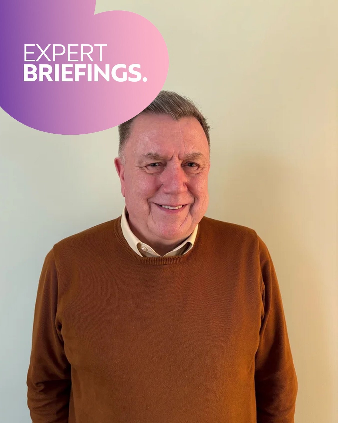 Expert Briefings.

This month, we sat down with our very own in-house Wellbeing Officer and dementia trainer, Michael Scott, to discuss the benefits of specialised training for both staff and residents&rsquo; loved ones.

Training empowers families t