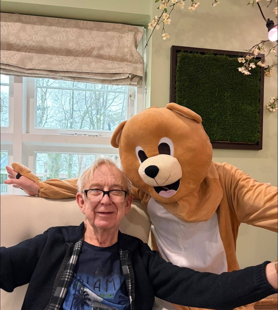Another busy week at our dedicated dementia homes! From lots of walks and fresh air to welcoming a &lsquo;beary&rsquo; special visitor, we&rsquo;ve certainly been kept on our toes! 😇

We&rsquo;re looking forward to another lovely week ahead 💜