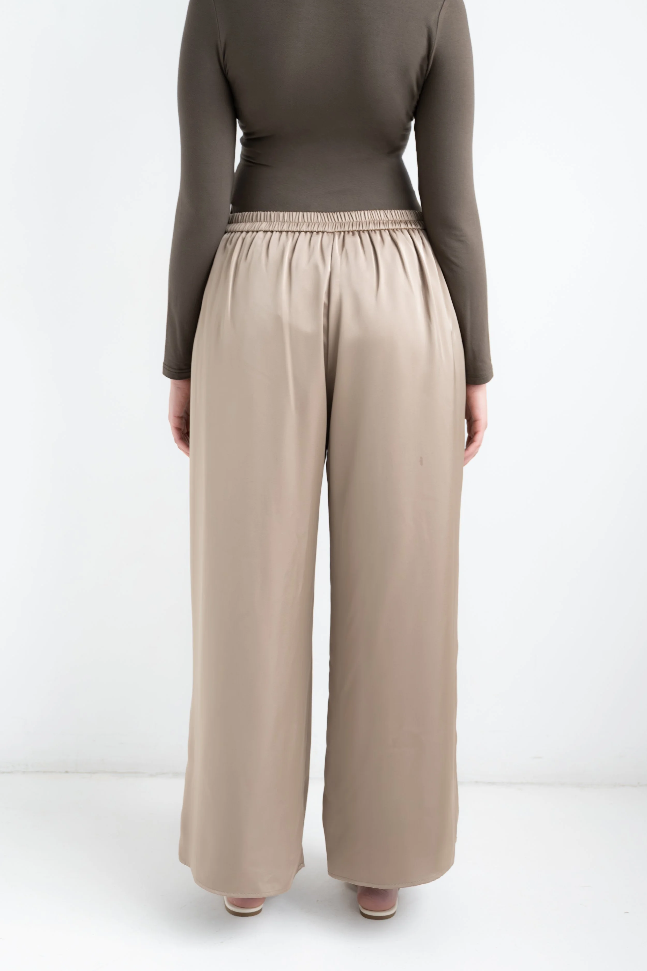 chloe pants stone  2.jpg