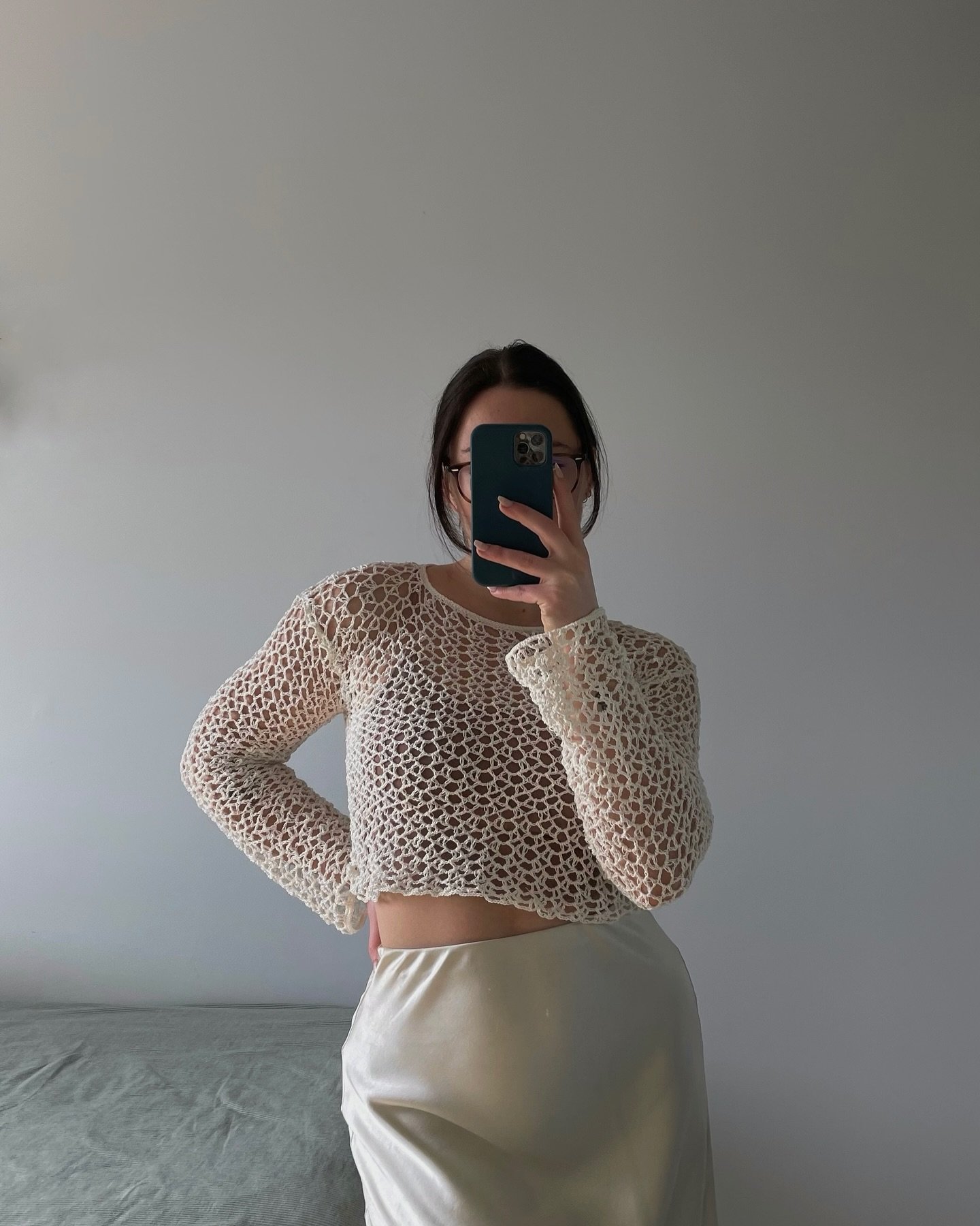✨🌸JUNE🌸✨ I&rsquo;ve been working on this pattern for almost a year (on and off) it&rsquo;s funny how sometimes the easiest designs take the longest to finish hahah

The idea of June started with textures: The rare shapes of coral, the movement of l