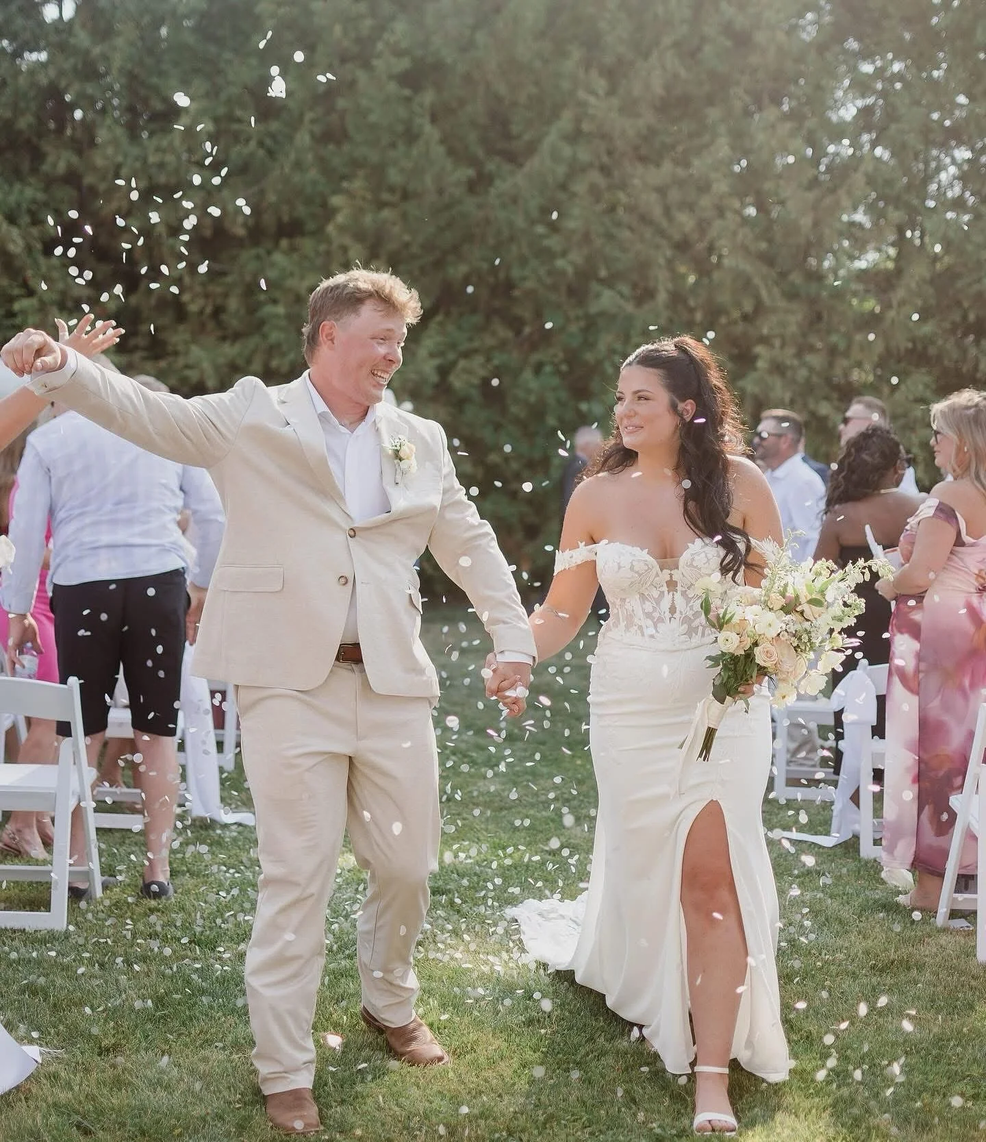 That &ldquo;we did the damn thing&rdquo; feeling ✨

Coordinating Noah and Mattea&rsquo;s best day yet was the easiest YES! Surrounded by the sweetest friends and family &mdash; and backed by a truly BOMB vendor team &mdash; this celebration was pure 