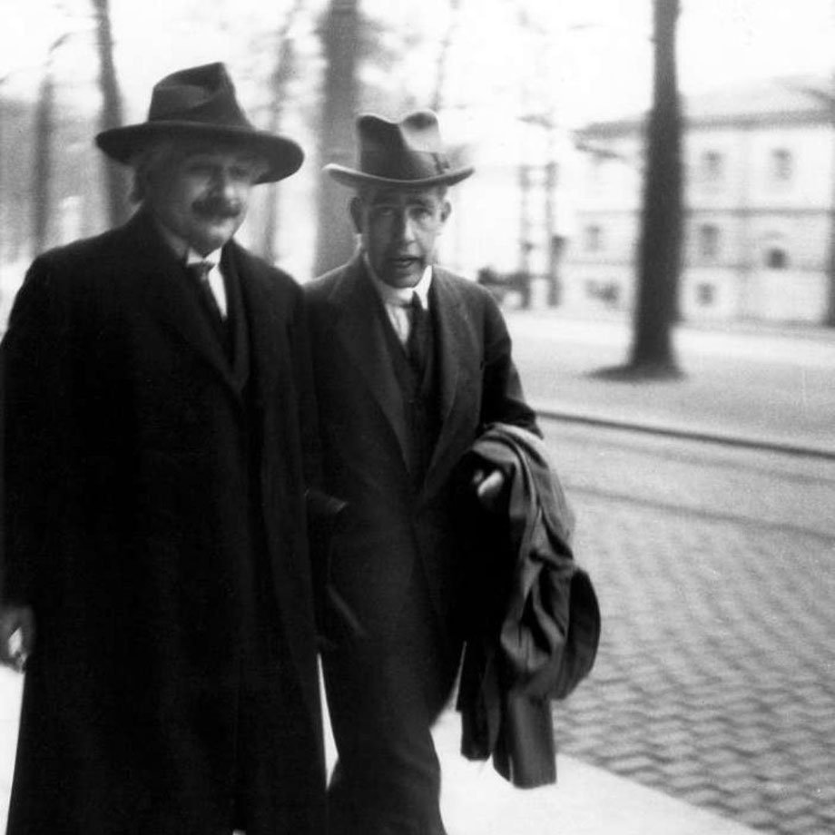 Bohr, Einstein and the quest for our quantum reality