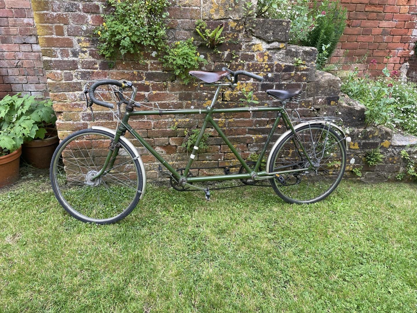 A bicycle made for two... the song that haunted my childhood has come to life. #tandem #daisydaisy