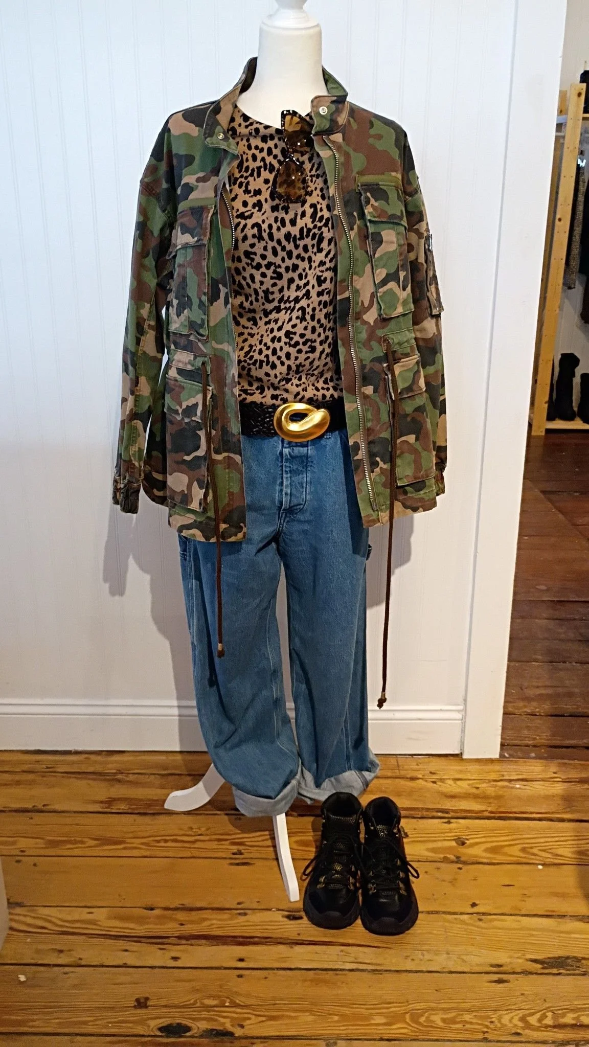 Outfit of the day: Veronica Beard jacket size medium $169, sweater Banana Republic size medium $39, Laurence Bras jeans size 29 $99, R L Morris belt $169, Dolce Gabbana sunglasses $127, Guess boots size 8 1/2 $59.