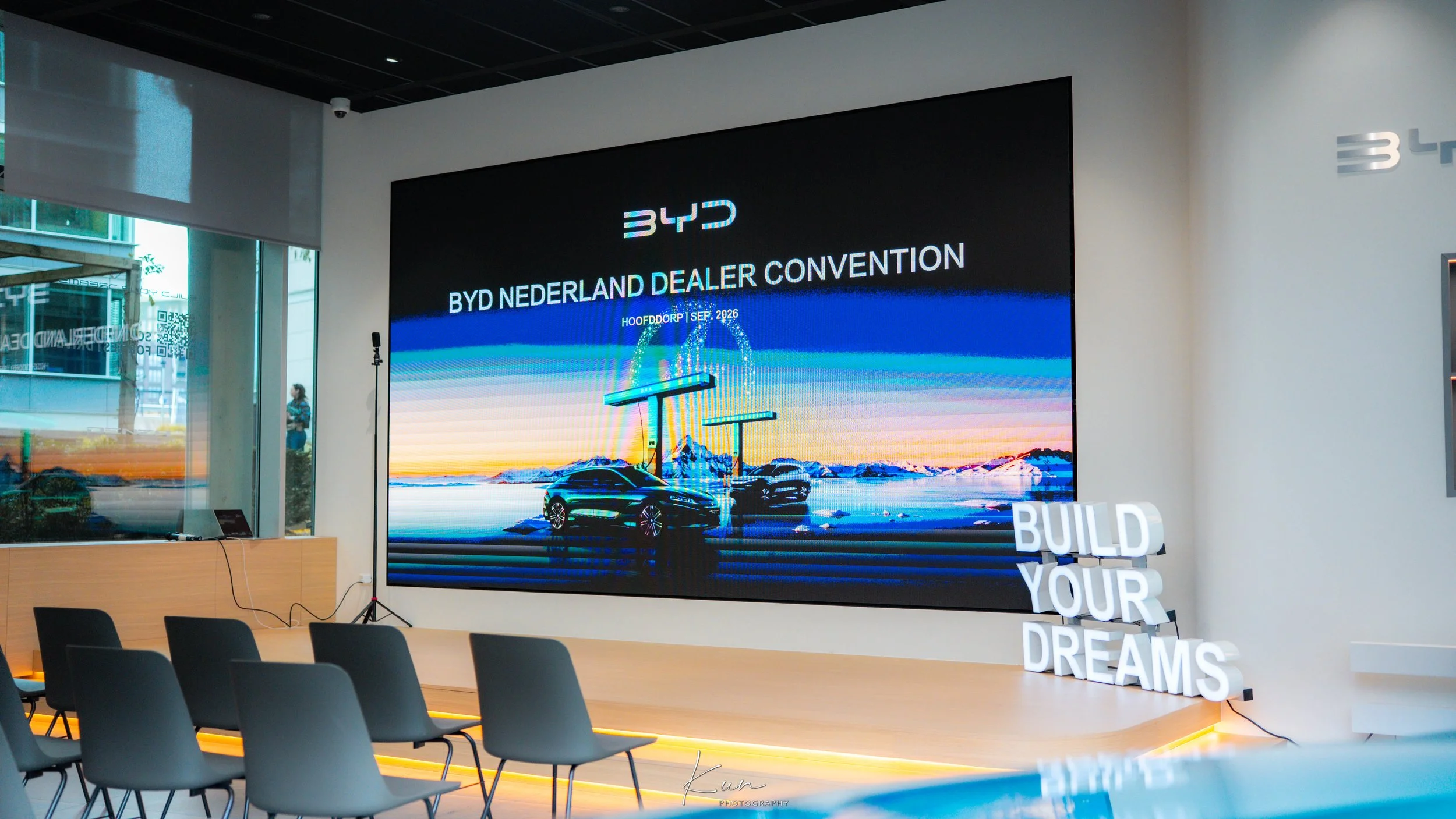 BYD02001.jpg