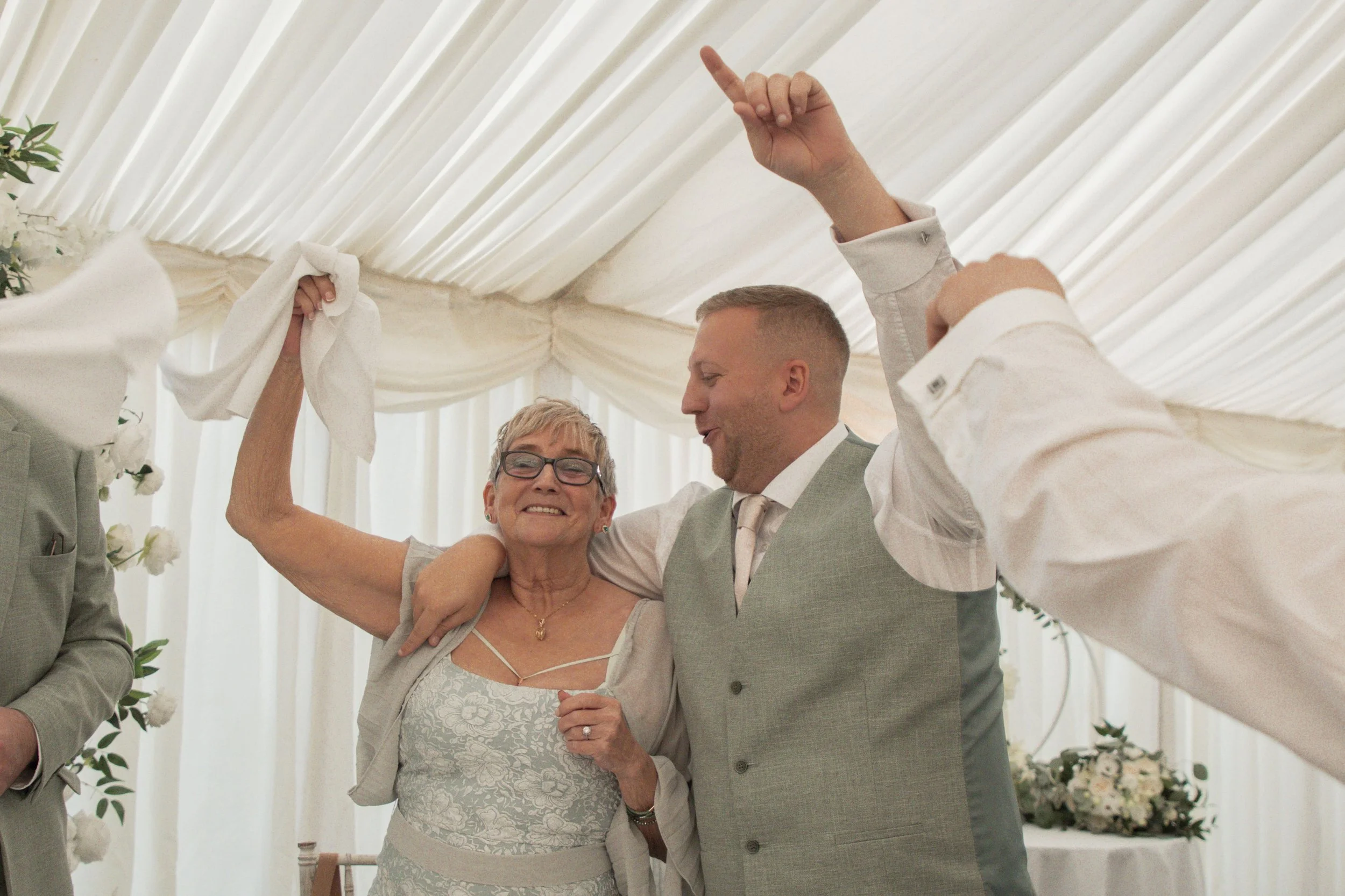 Hertfordshire_Wedding_Photographer_51.jpg