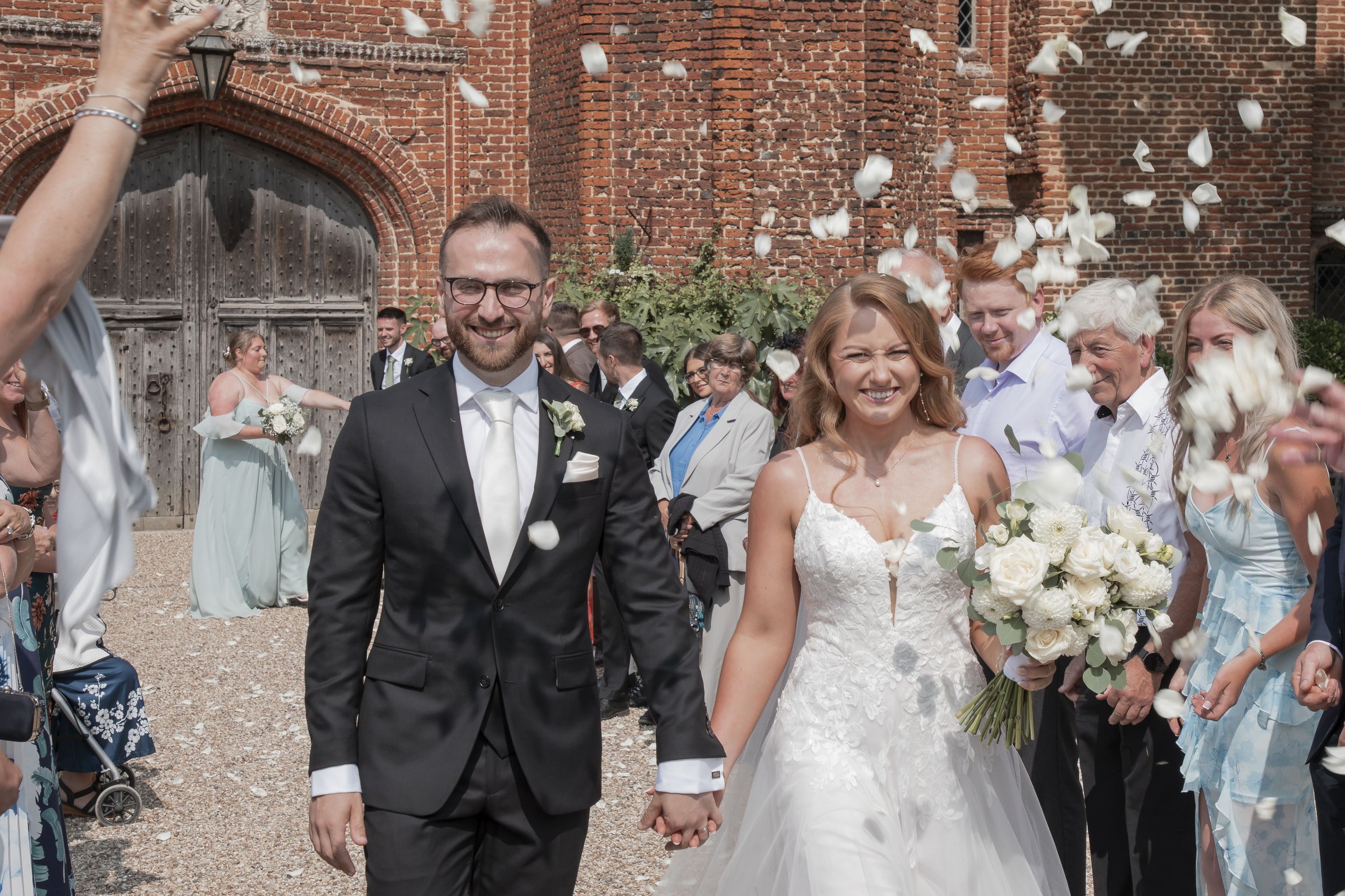 Hertfordshire_Wedding_Photographer_28.jpg