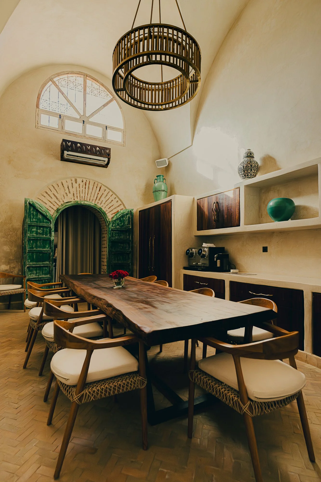 Architectural & Real Estate Photographer
