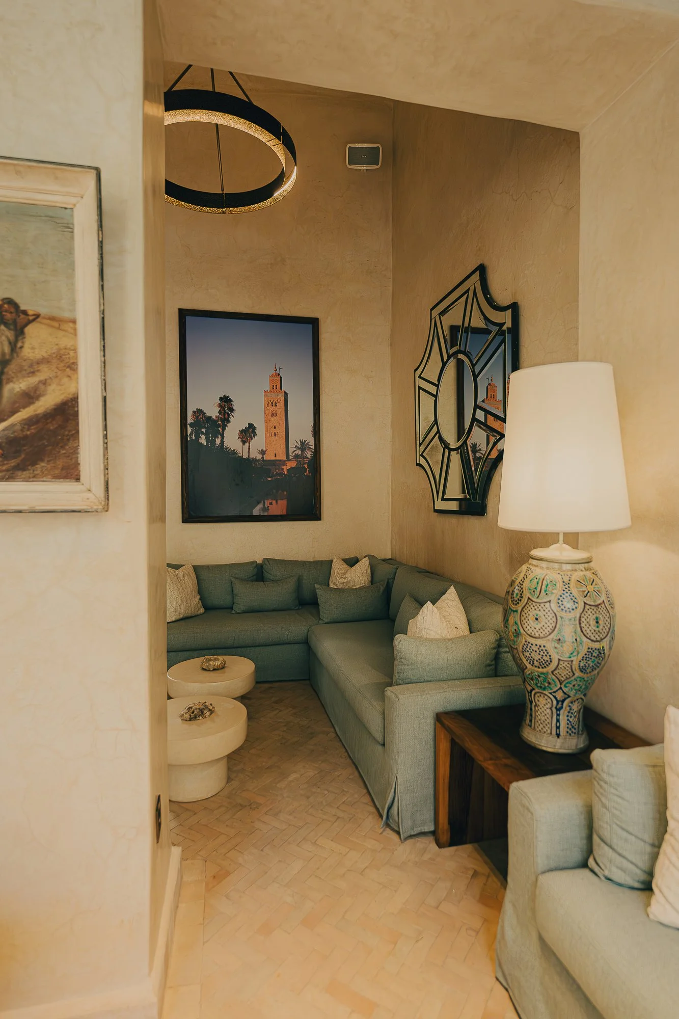 Architectural & Real Estate Photographer
