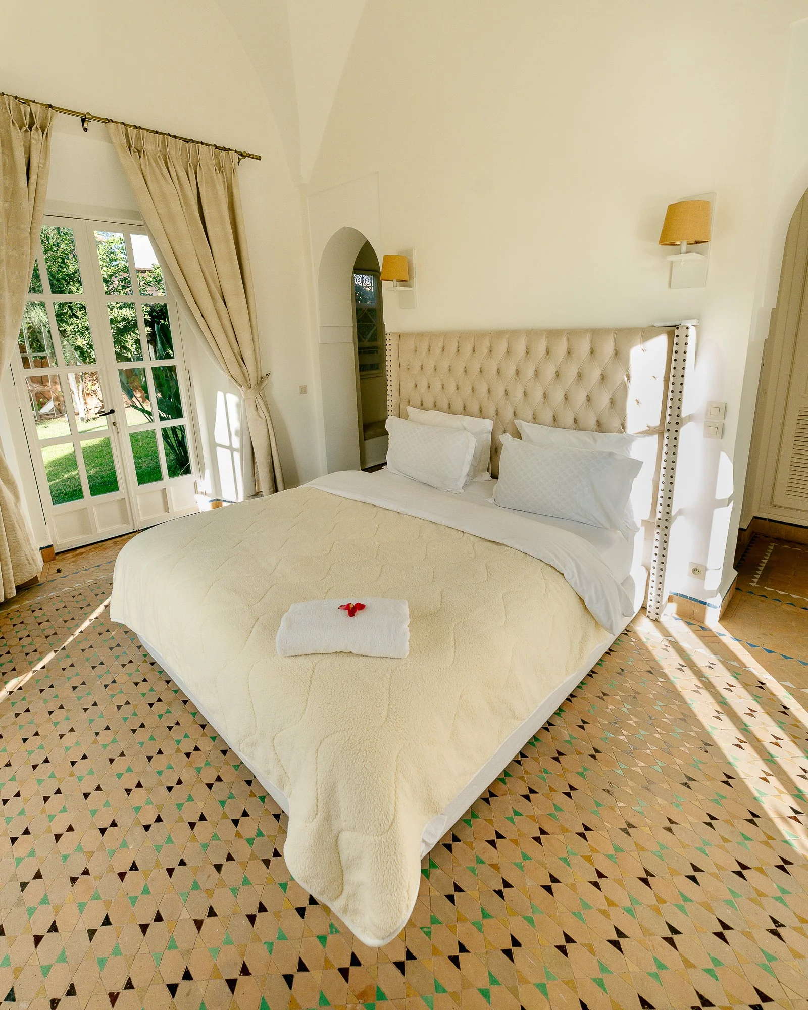 Architectural & Real Estate Photographer
