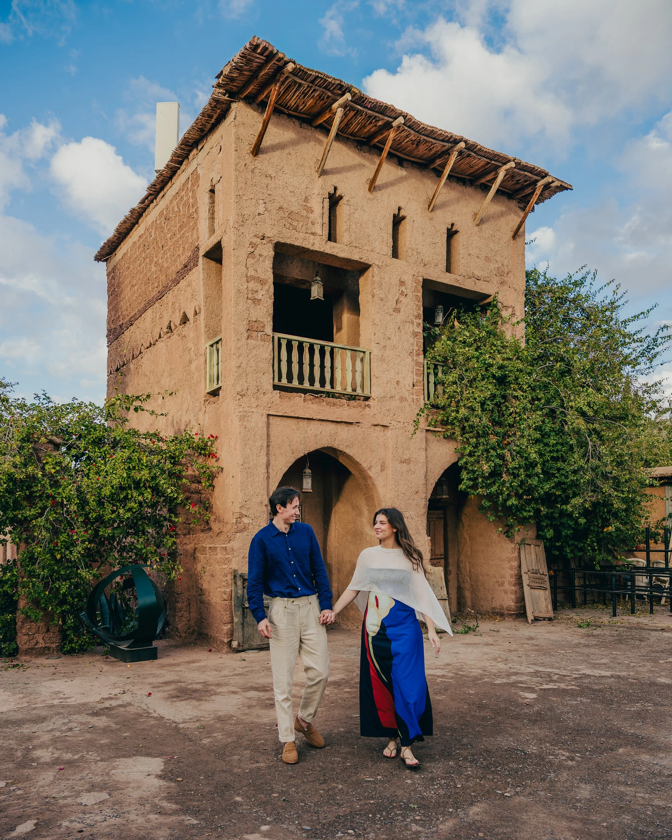 Capture your love story with a romantic couple or proposal photoshoot in Marrakech.