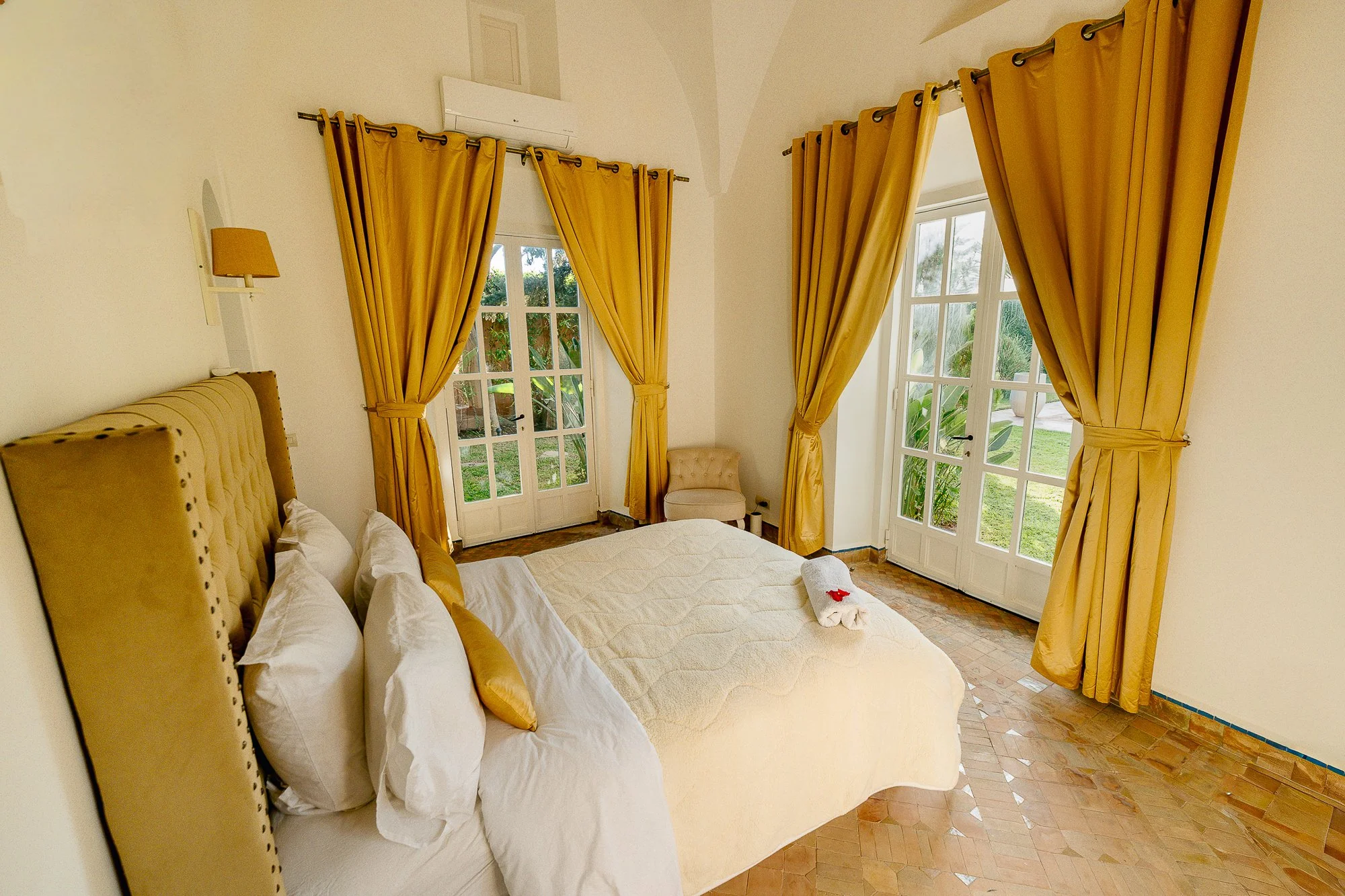 Architectural & Real Estate Photographer
