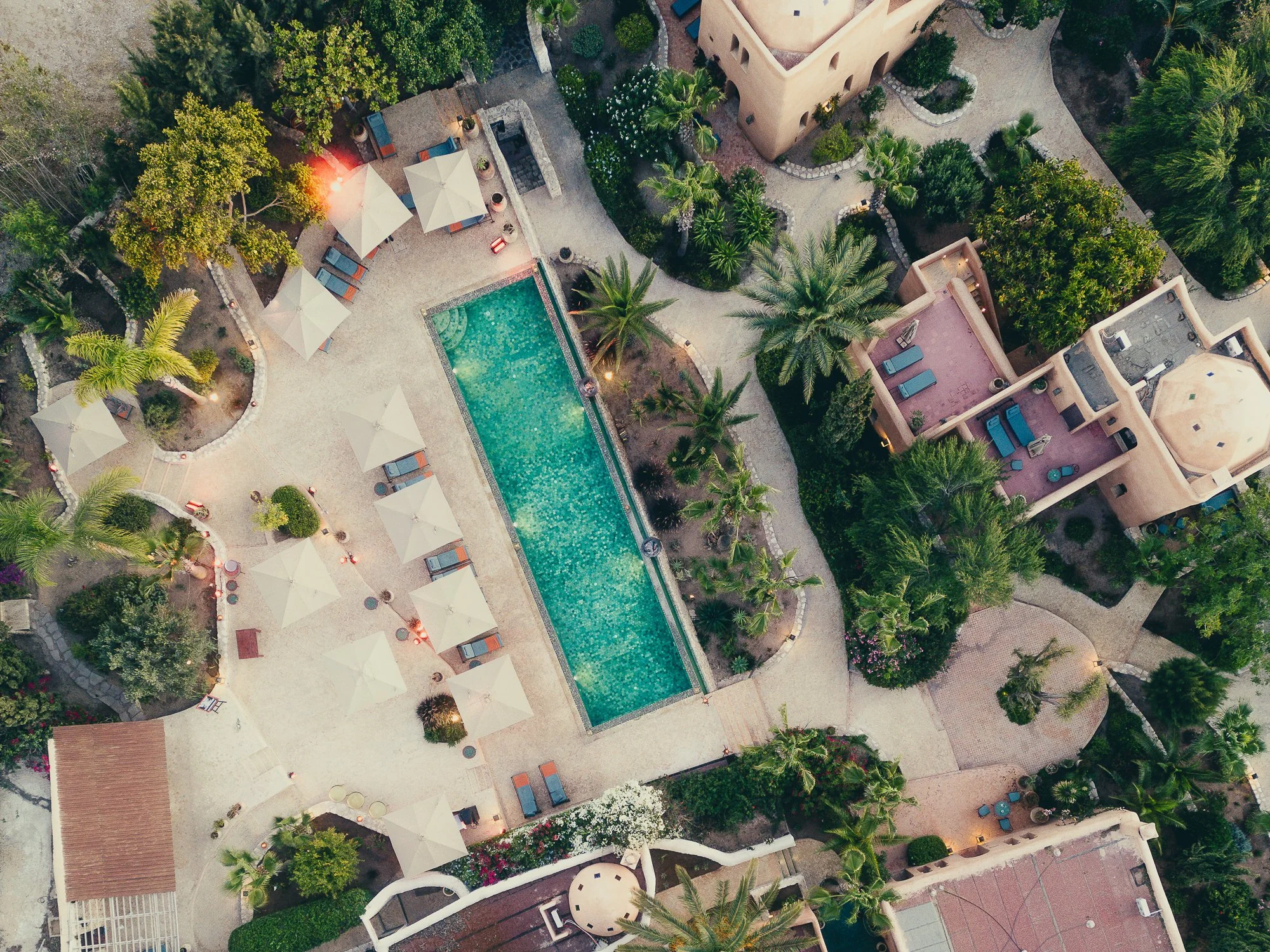 Architectural & Real Estate Photographer
