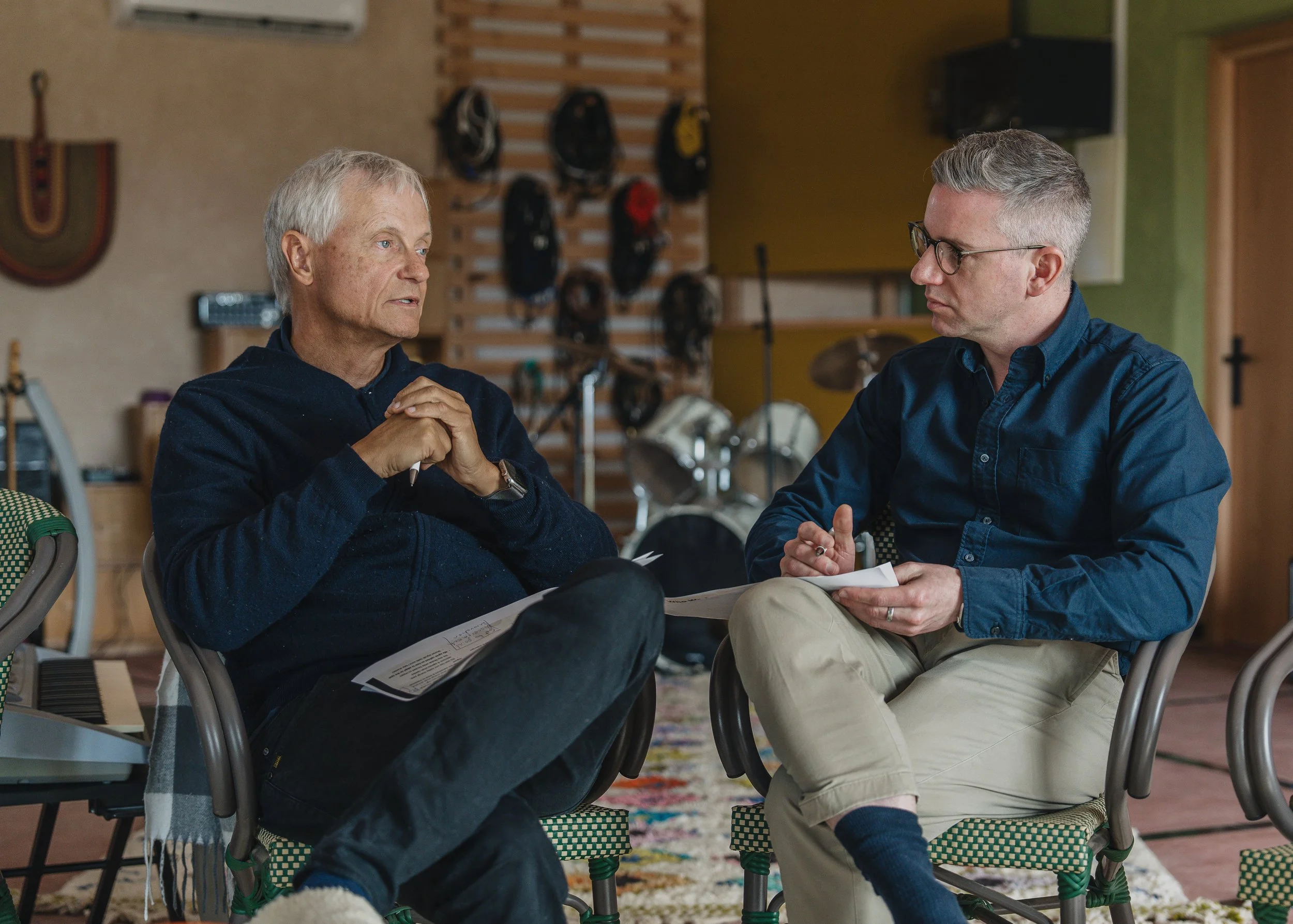 Professional corporate photographer in Marrakech, Morocco, specializing in business portraits, team photos, corporate events, conferences,