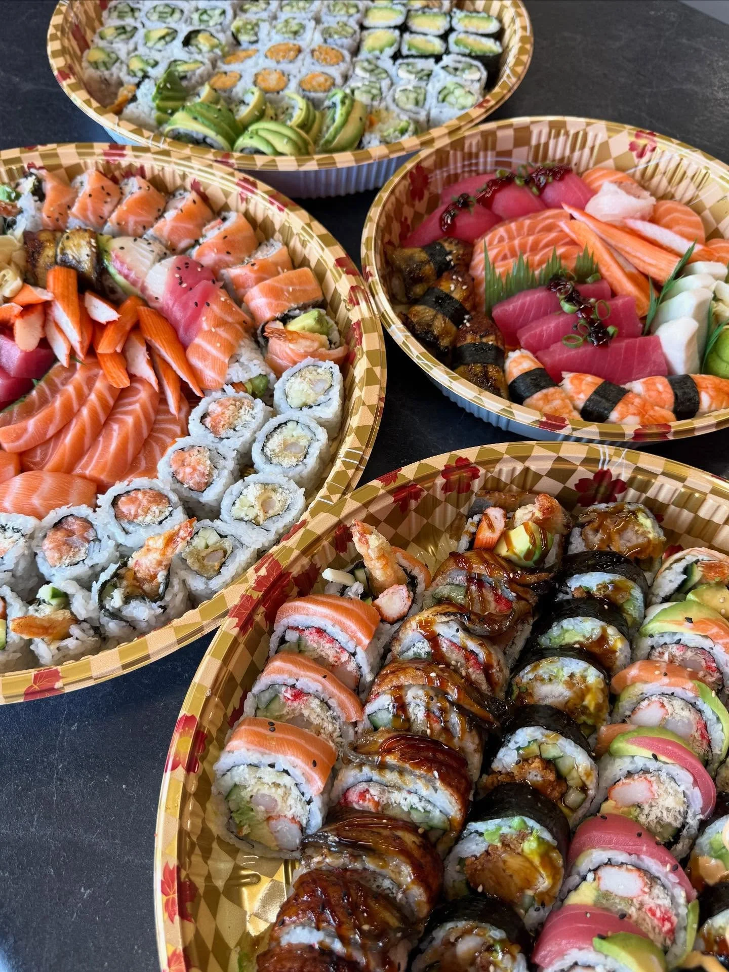 No turkey? No problem. We&rsquo;ve got your Thanksgiving weekend plans covered 🍣🦃

Order online at your go-to location! ➡️ SushiOnFennell.com

📍 HM | 669 Fennell Ave East
📍 SC | 277 Upper Centennial Pkwy
📍 BF | 71 Charing Cross

Find us exclusiv