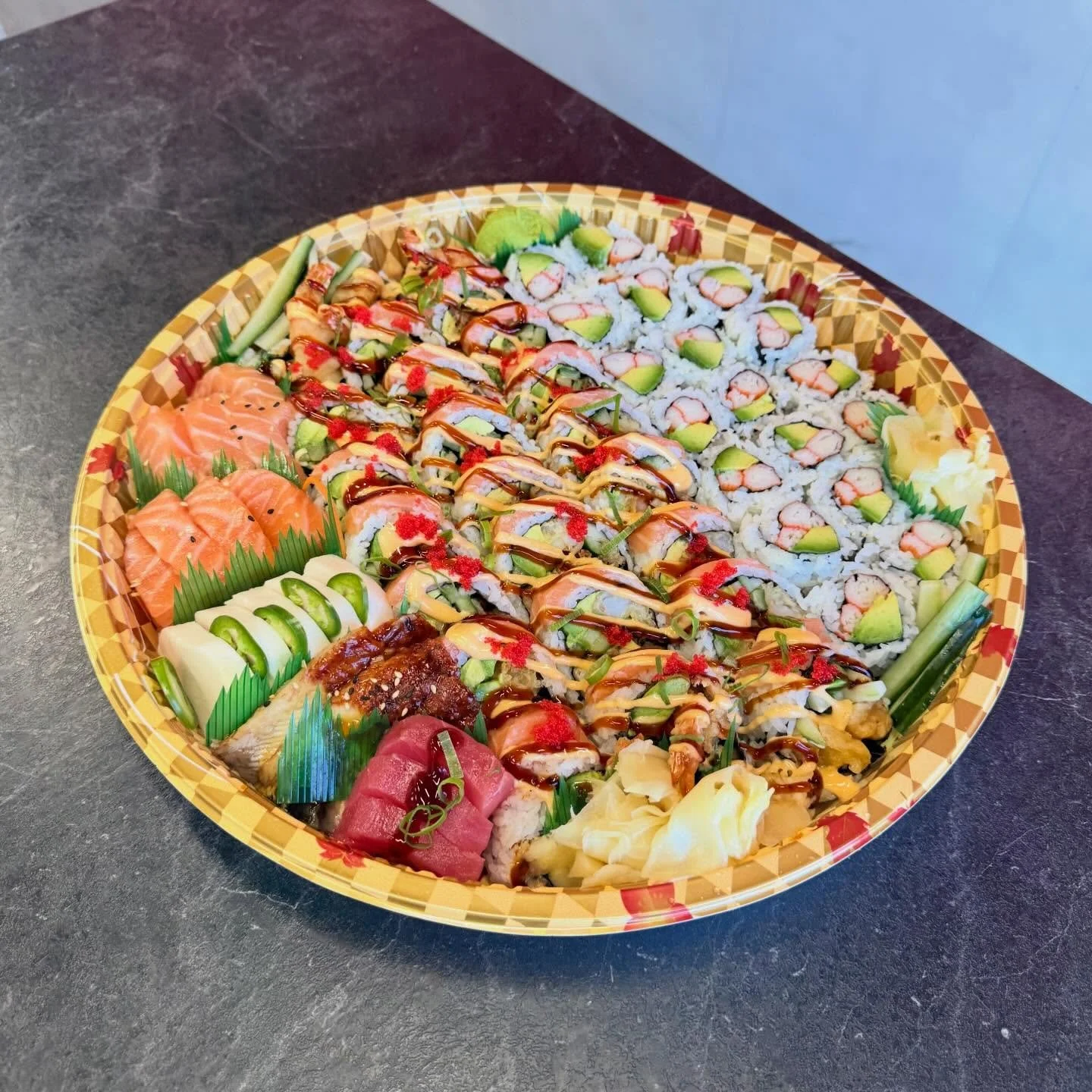 Order online ➡️ SushiOnFennell.com

SUNDAY HOURS
HM &mdash; 669 Fennell Ave E | CLOSED
SC &mdash; 277 Upper Centennial Pkwy | OPEN til 7pm
BF &mdash; 71 Charing Cross | OPEN til 8pm

Delivery on UberEats 🚗