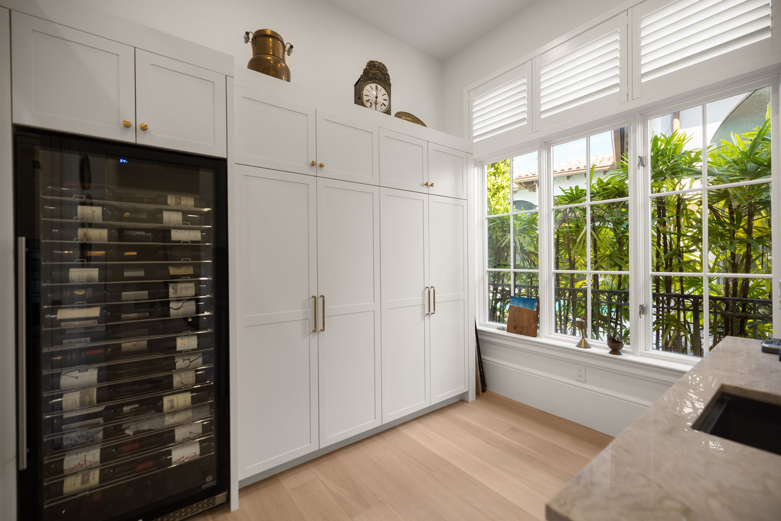 Pantry Toward Wine Tower.jpg