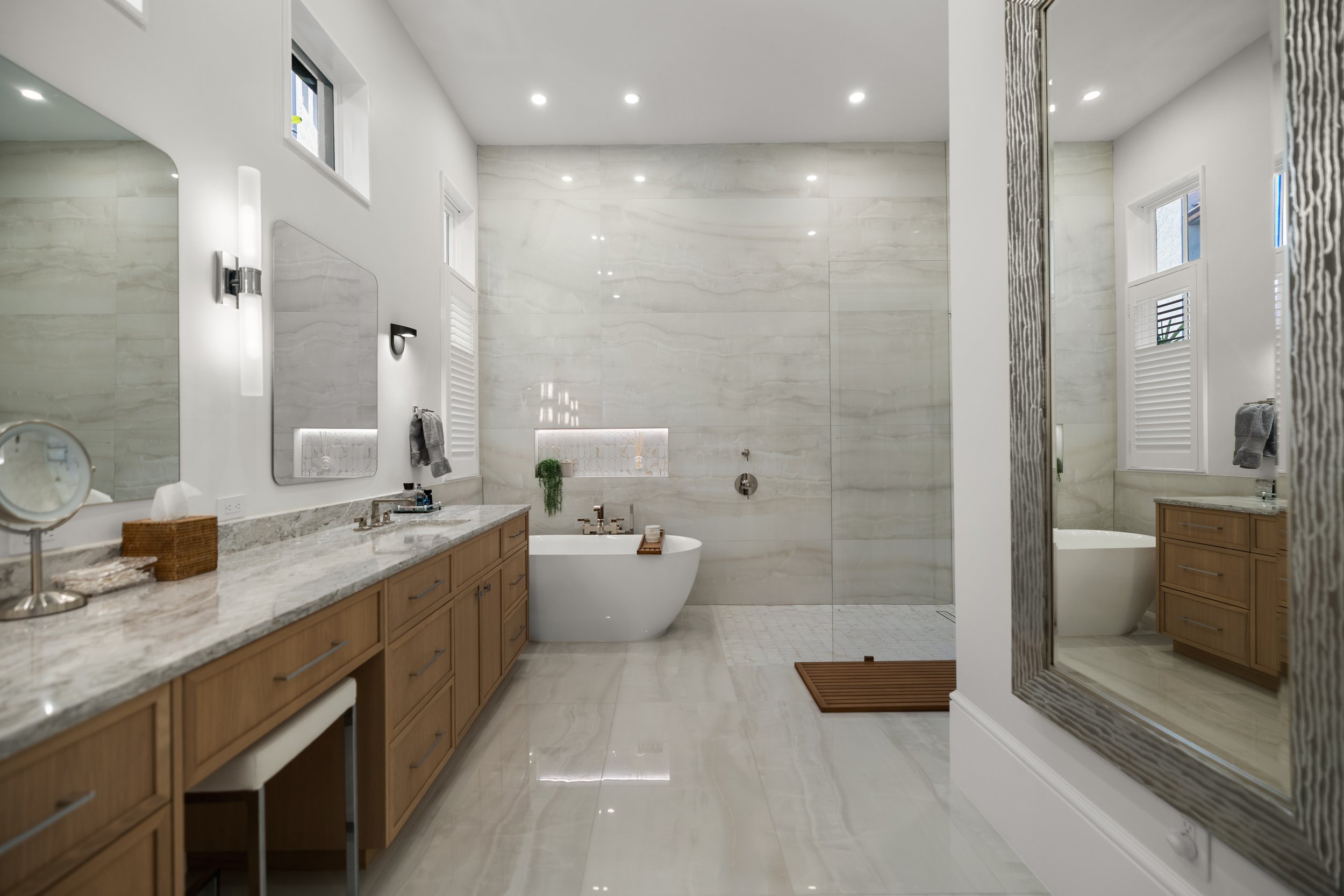 Master Bath.jpg