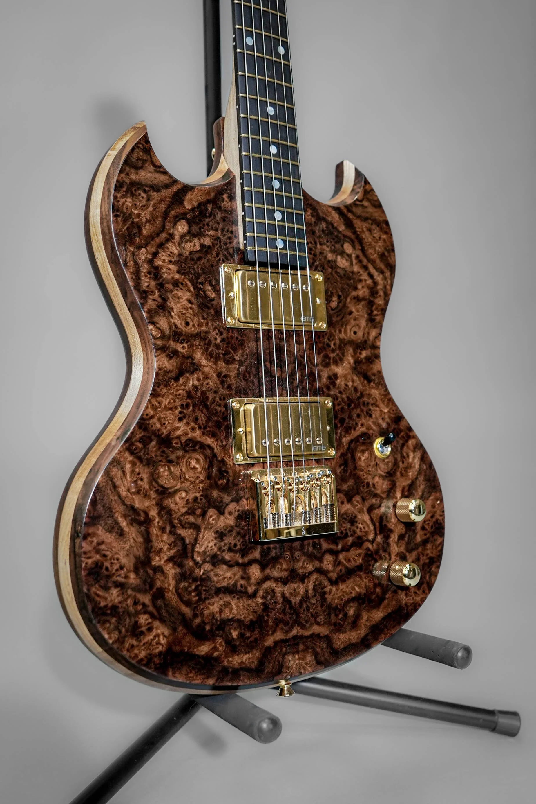 Walnut Burl Double Cutaway