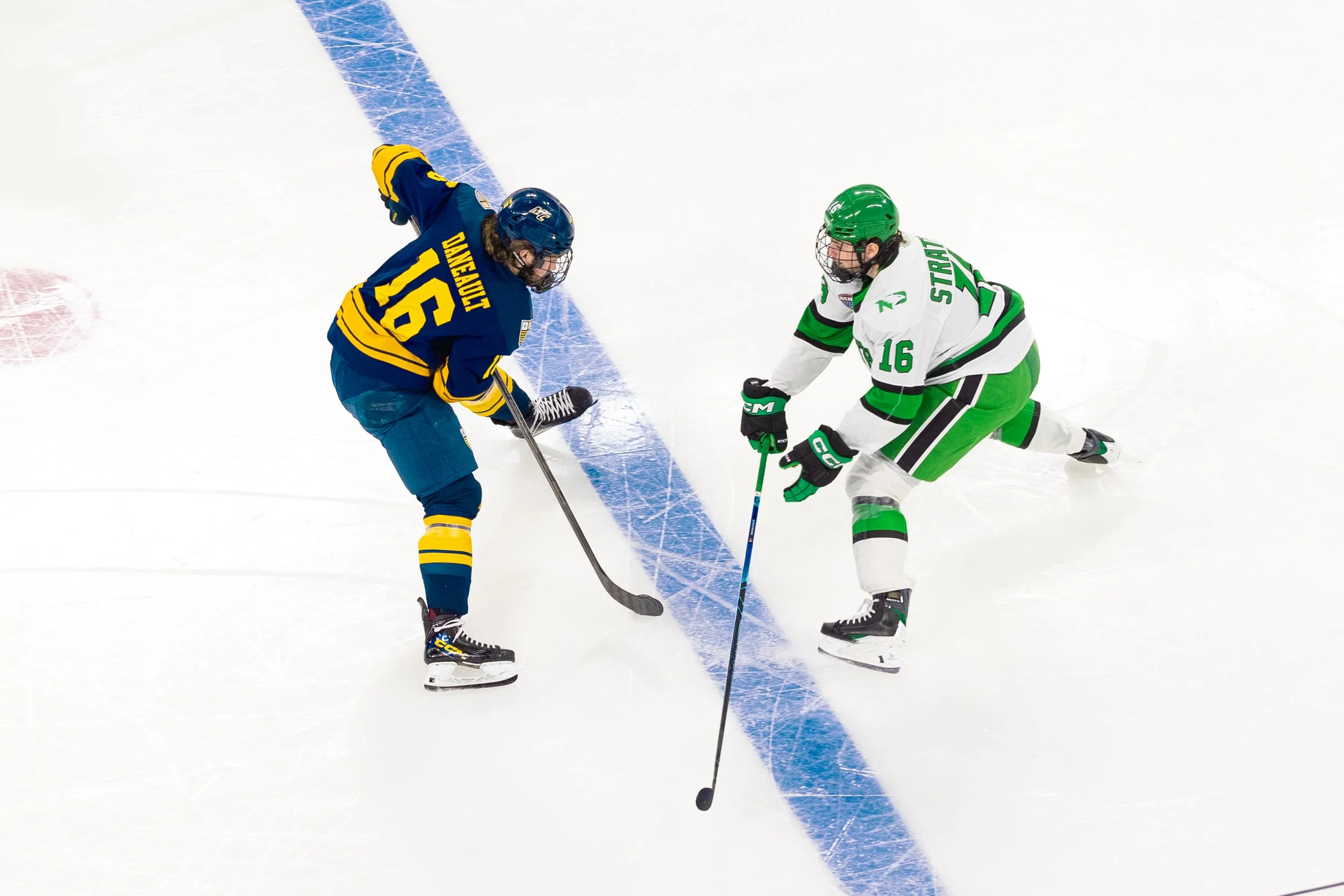 3.26.26.m.vs.nodak.ncaa.reg.LH-134.jpg