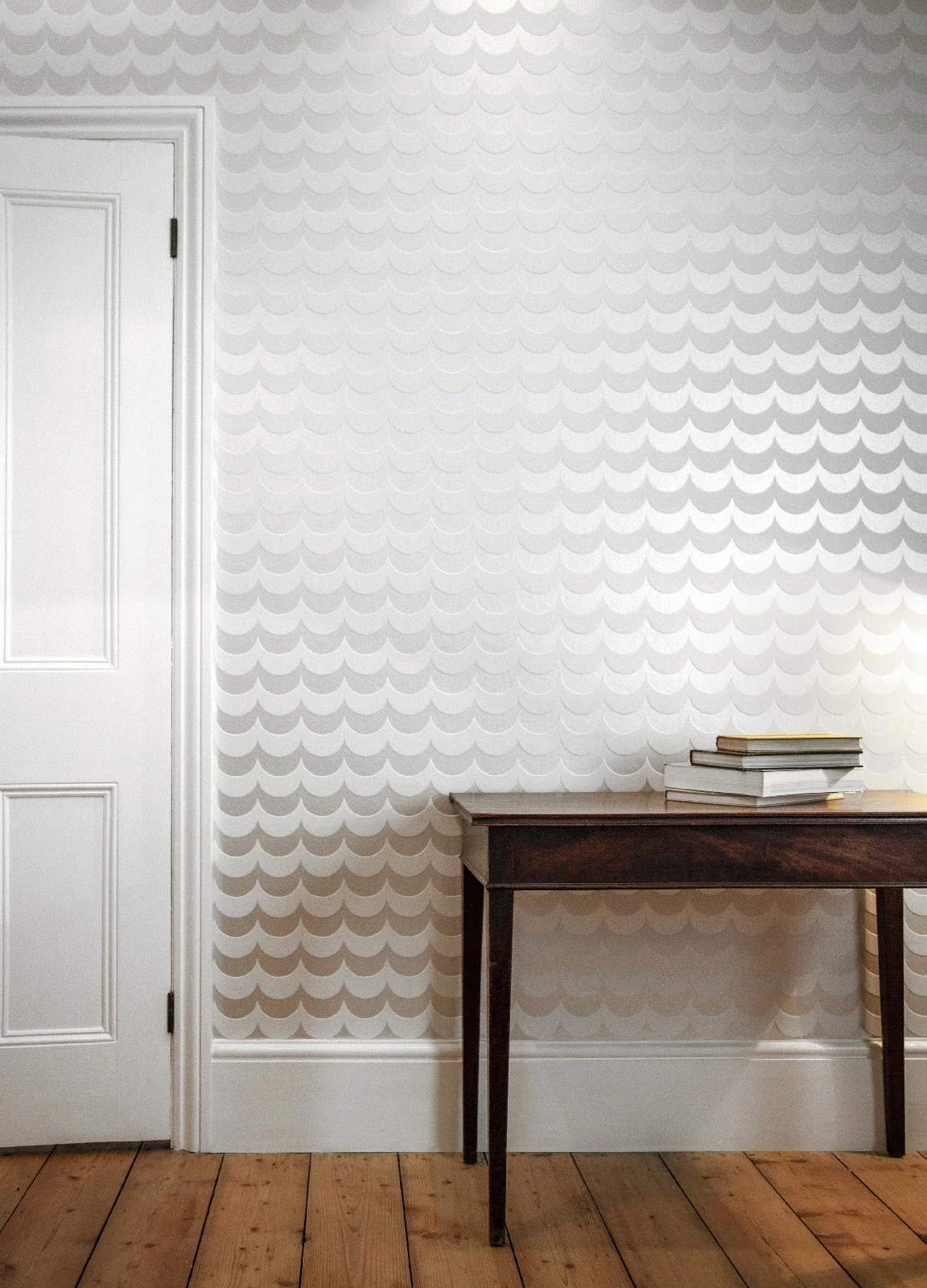 White Flock & Silver Lustre