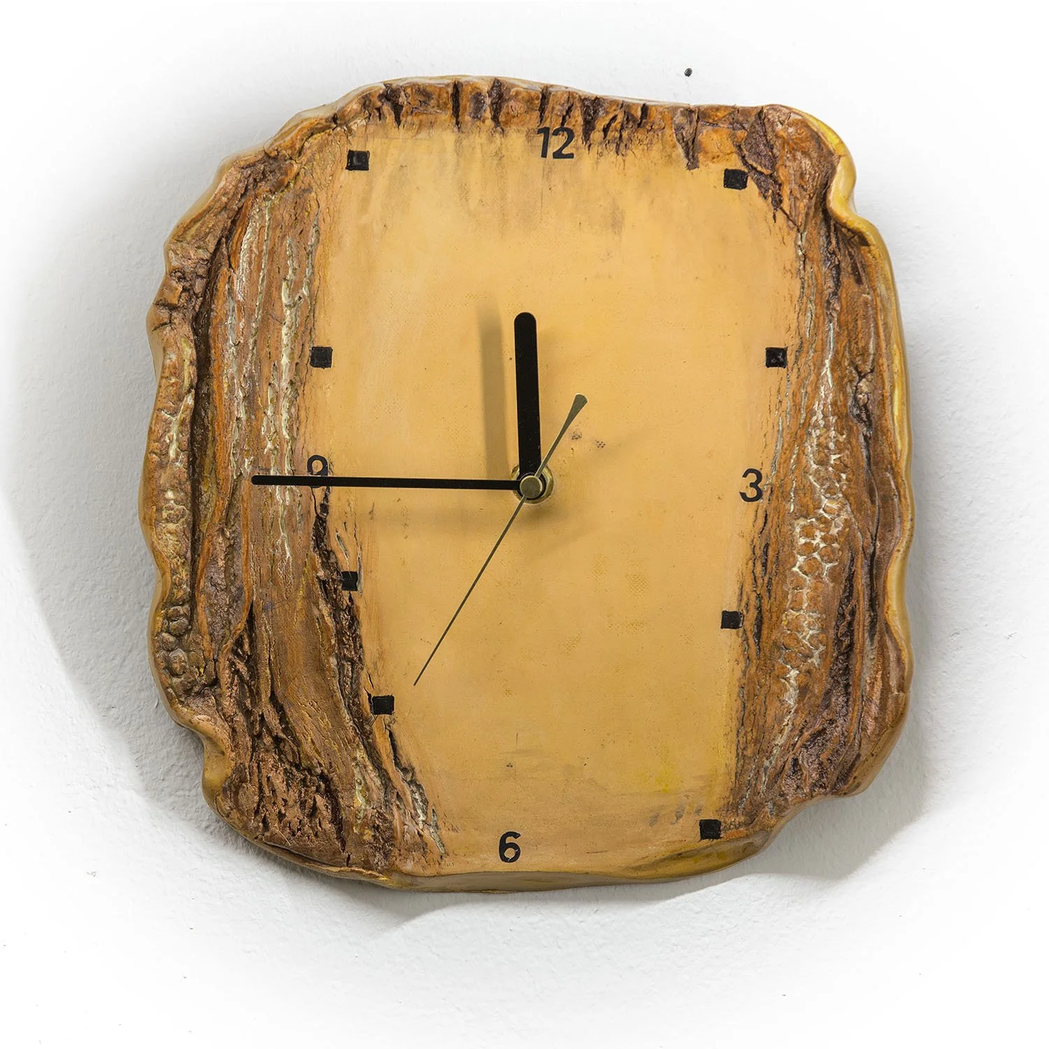 Spuren der Natur 8 – Handgefertigte Keramik-Wanduhr