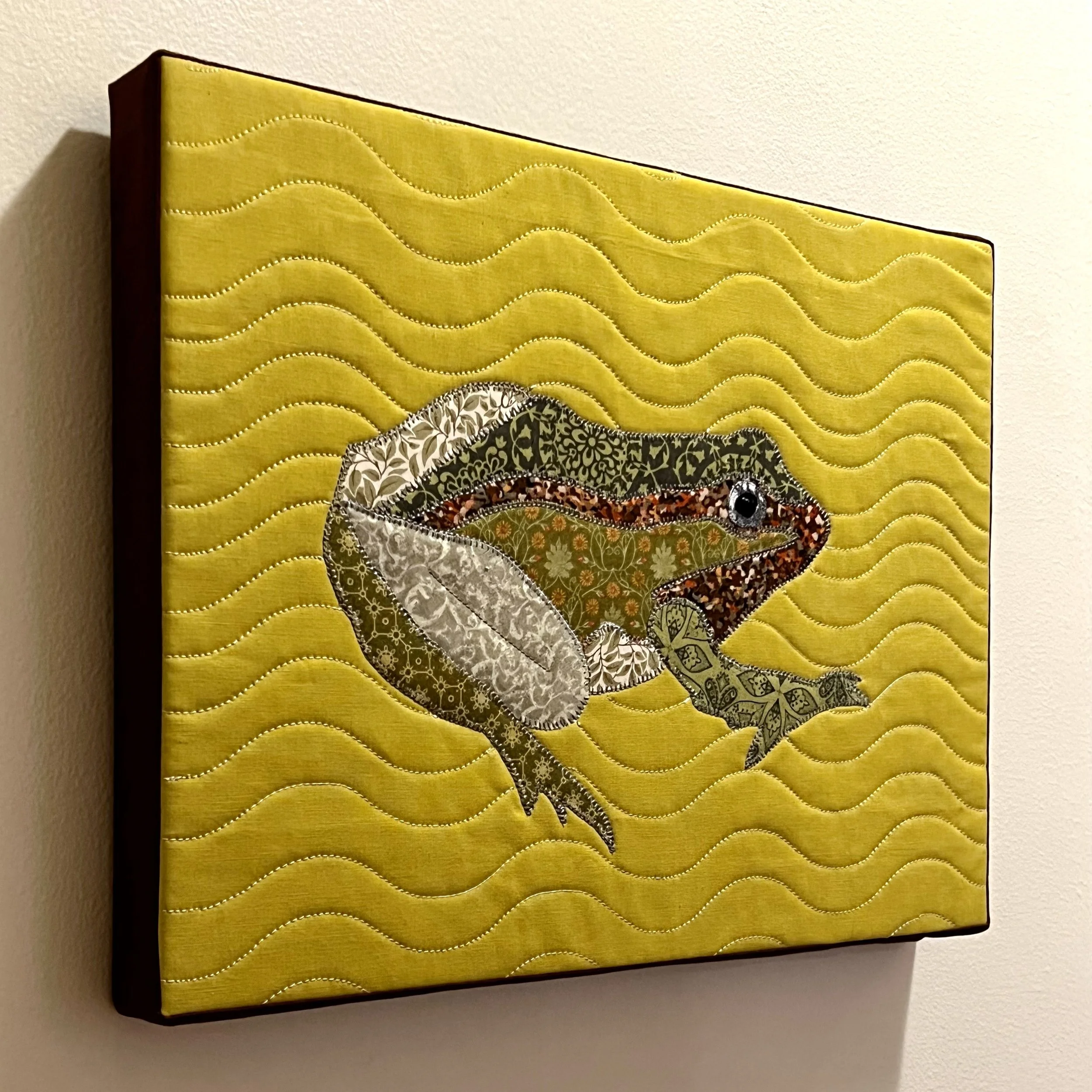 Quilted frog on canvas